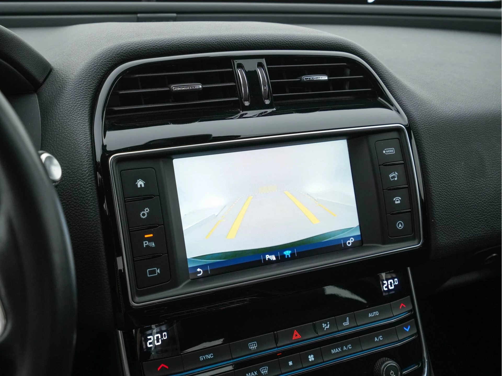 Hoofdafbeelding Jaguar XE