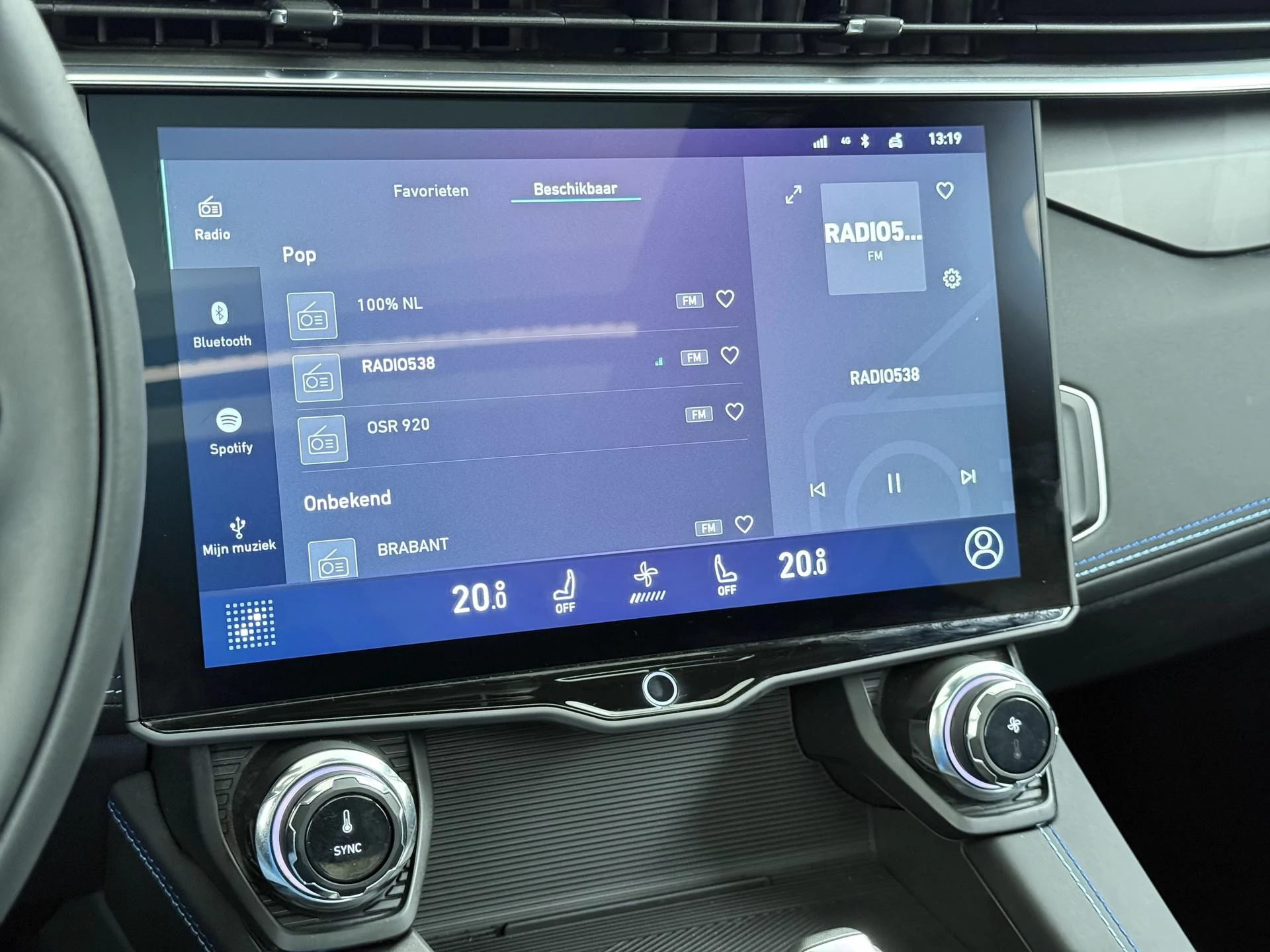 Hoofdafbeelding Lynk & Co 01