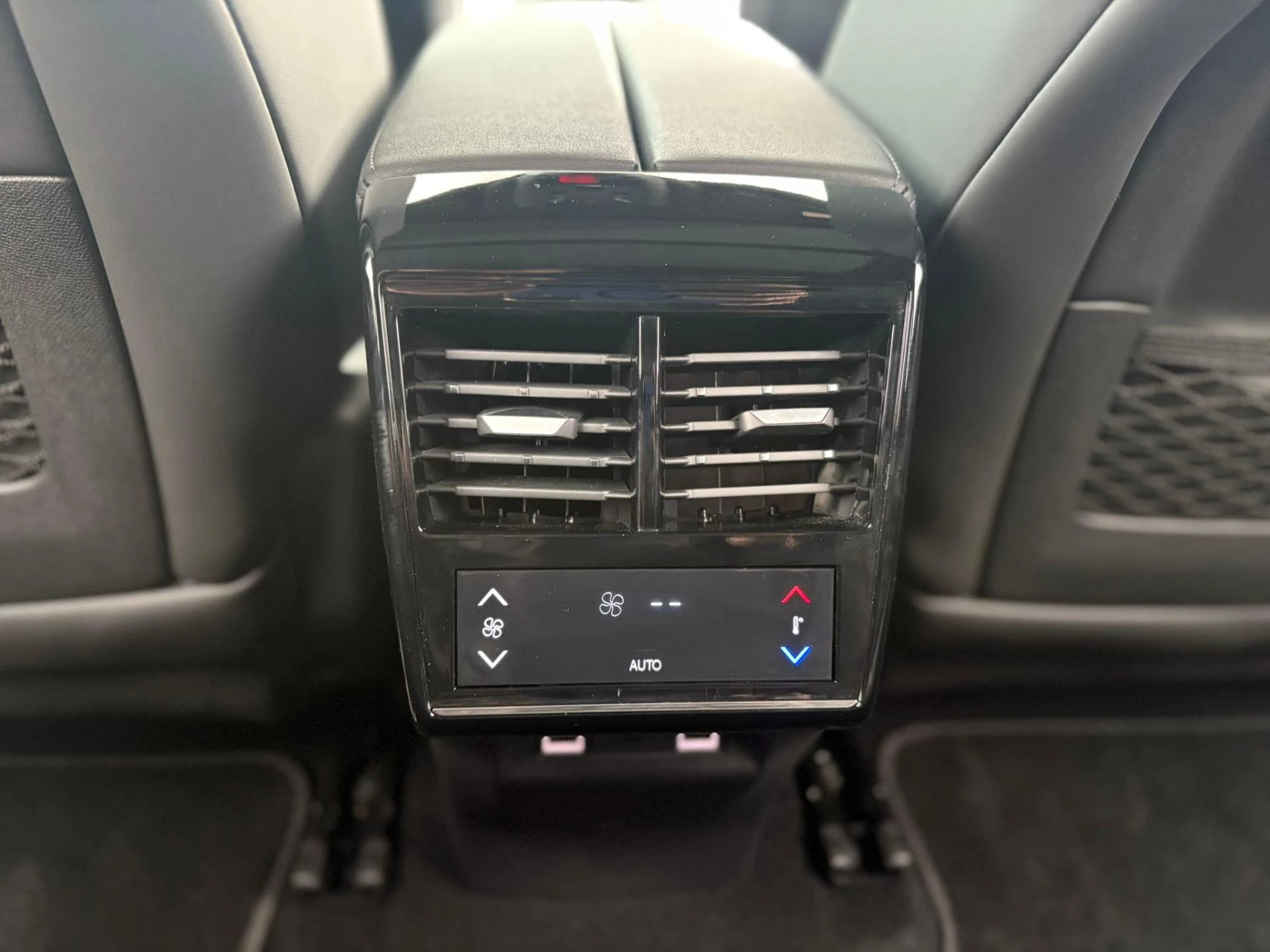 Hoofdafbeelding DS DS 7