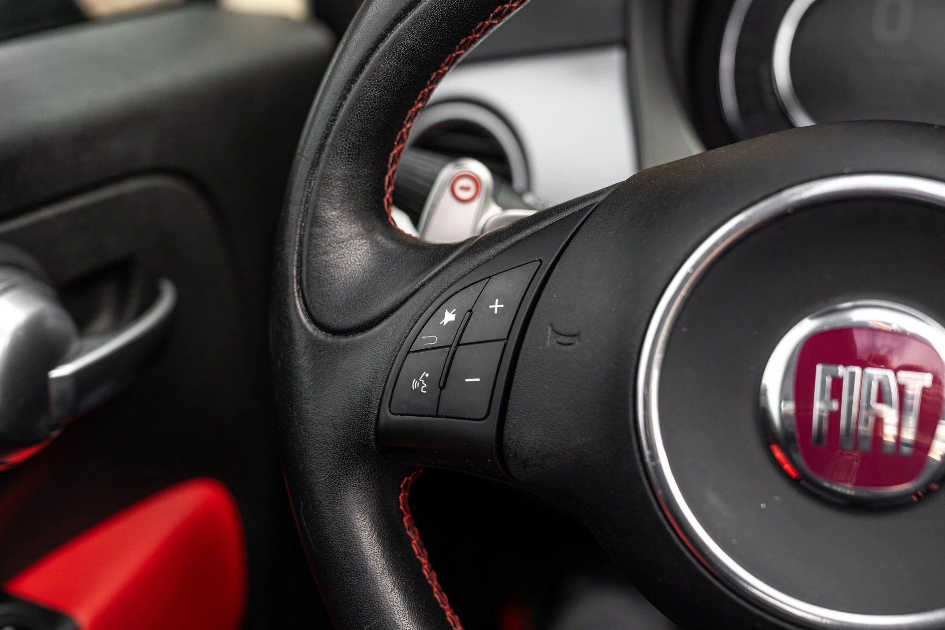 Hoofdafbeelding Fiat 500C