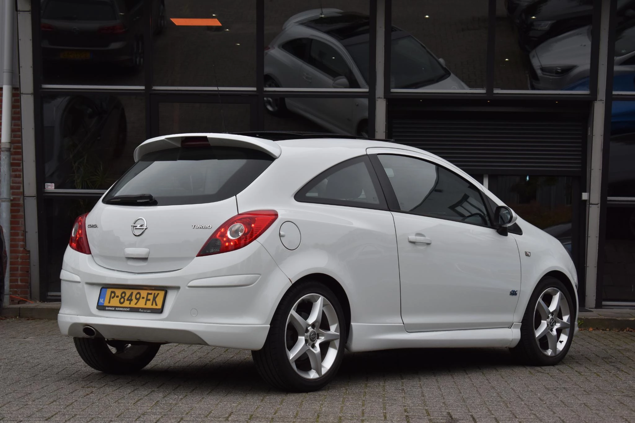 Hoofdafbeelding Opel Corsa