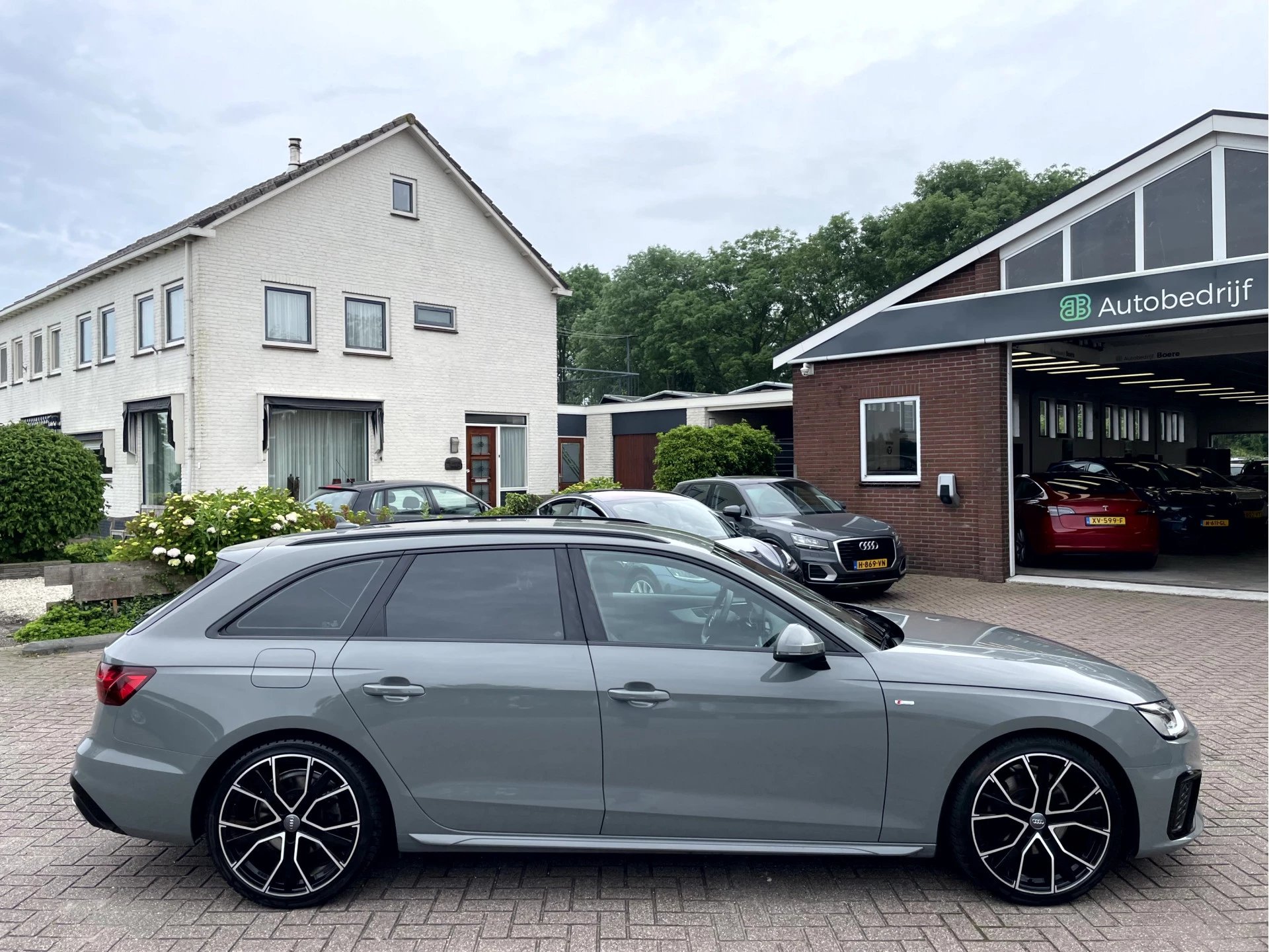 Hoofdafbeelding Audi A4