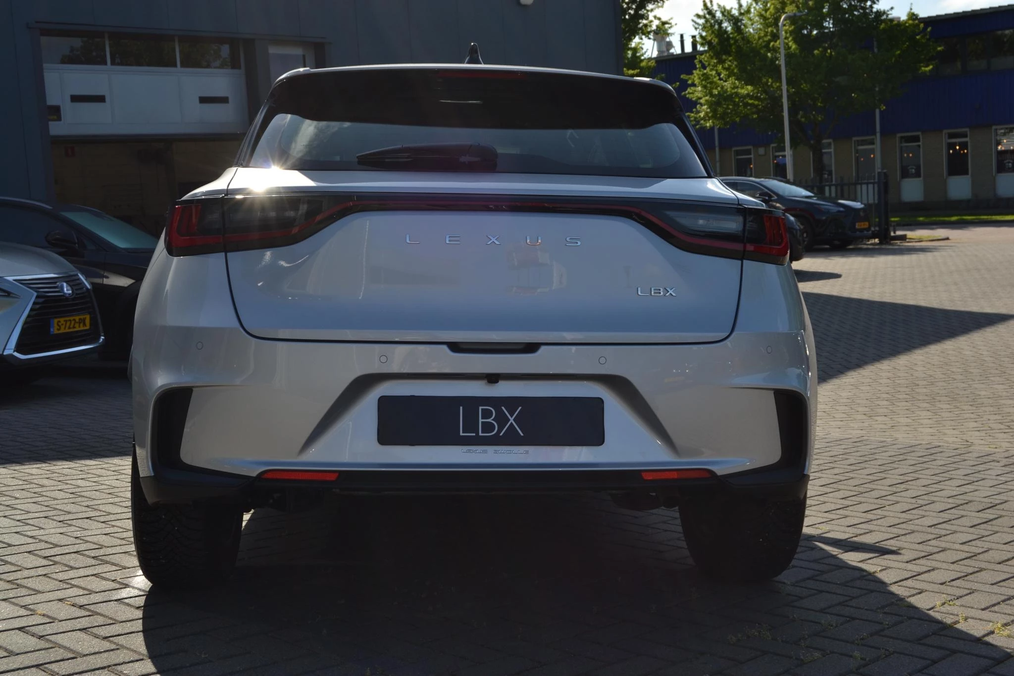 Hoofdafbeelding Lexus LBX