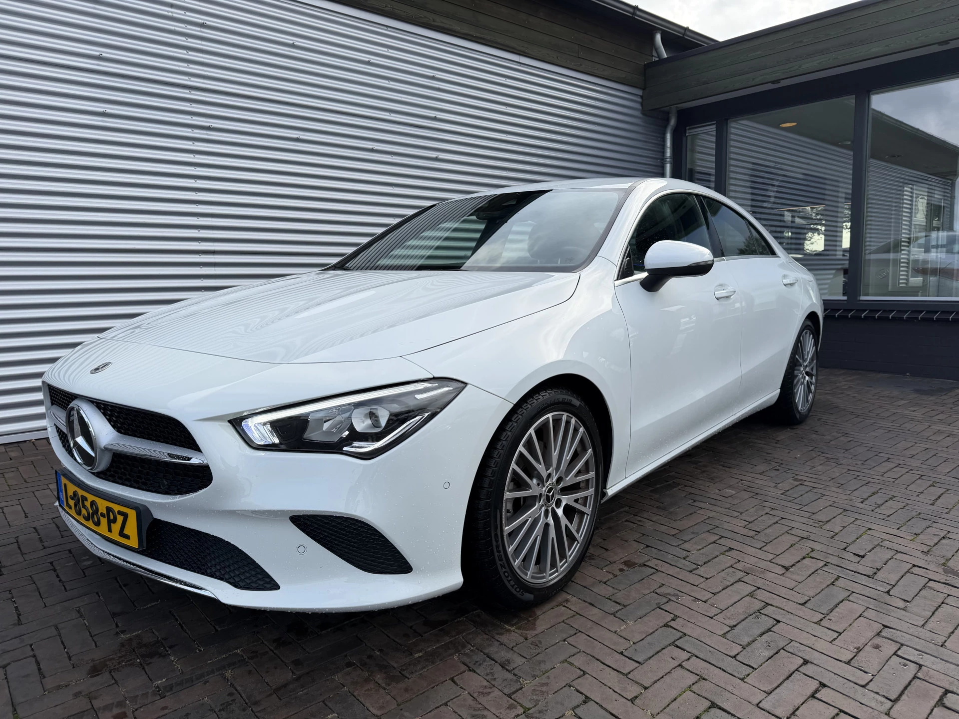 Hoofdafbeelding Mercedes-Benz CLA