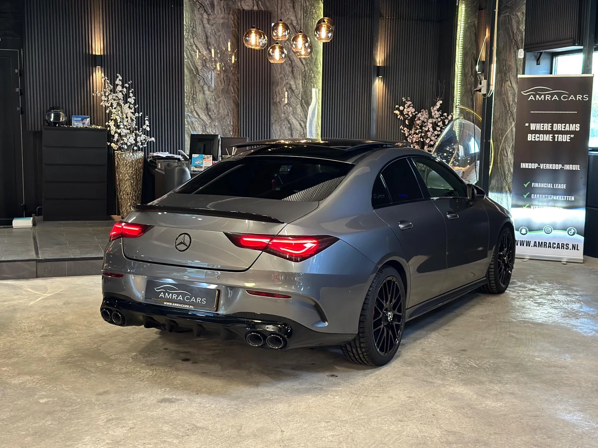 Hoofdafbeelding Mercedes-Benz CLA