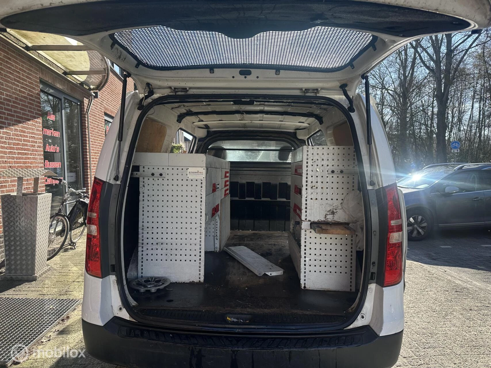 Hoofdafbeelding Hyundai H300