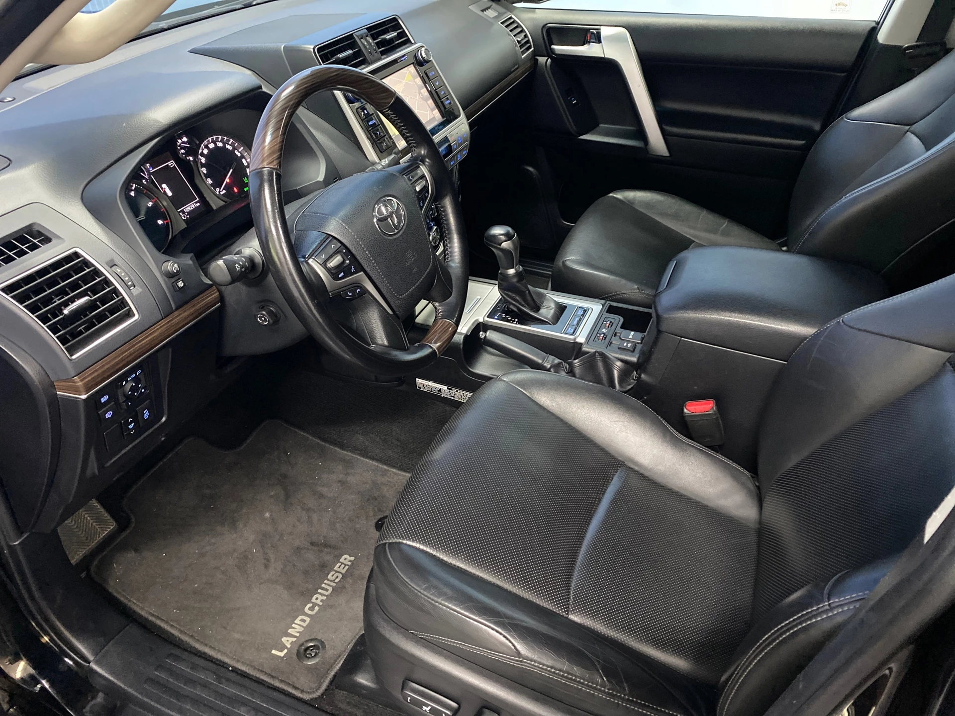 Hoofdafbeelding Toyota Land Cruiser