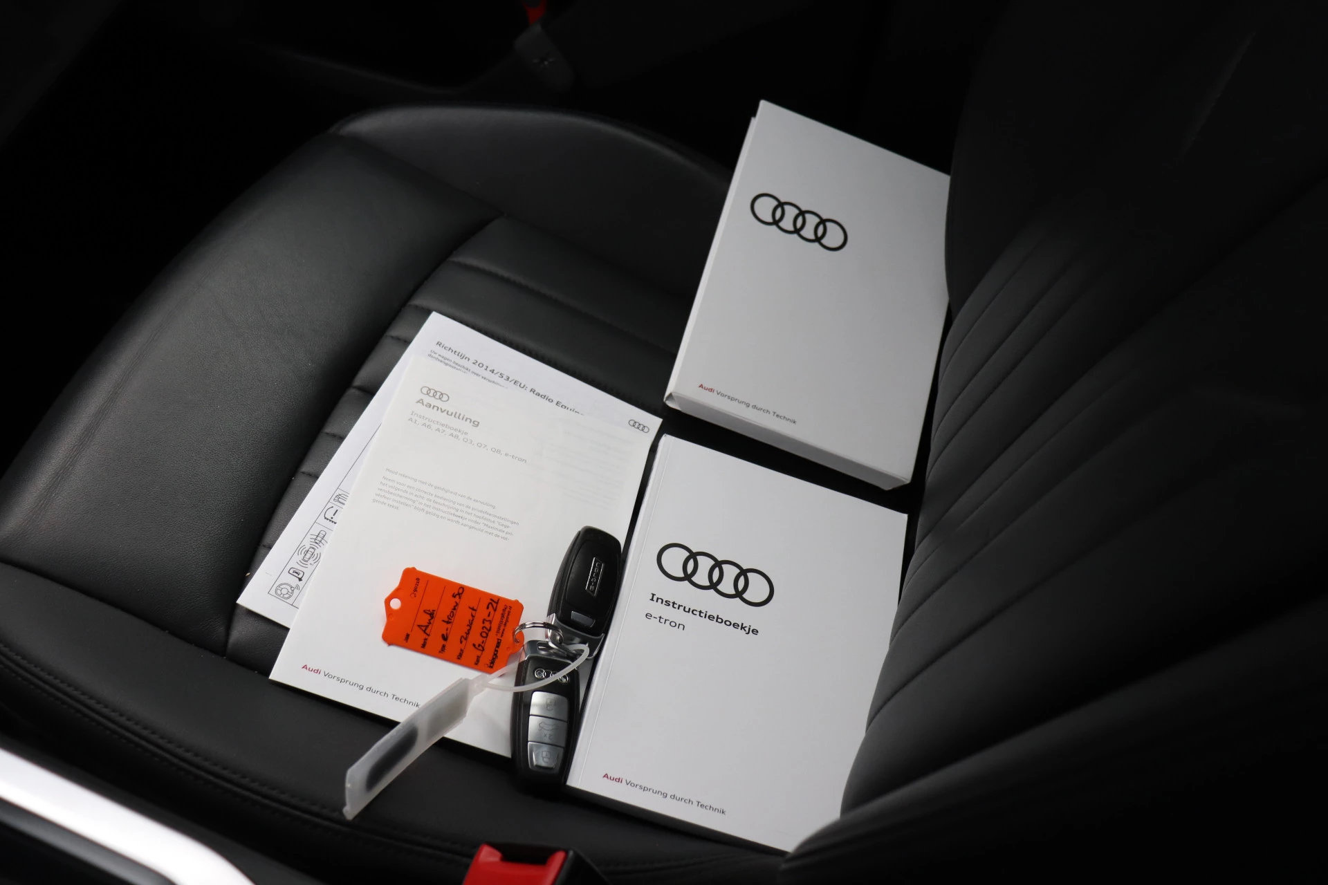 Hoofdafbeelding Audi e-tron