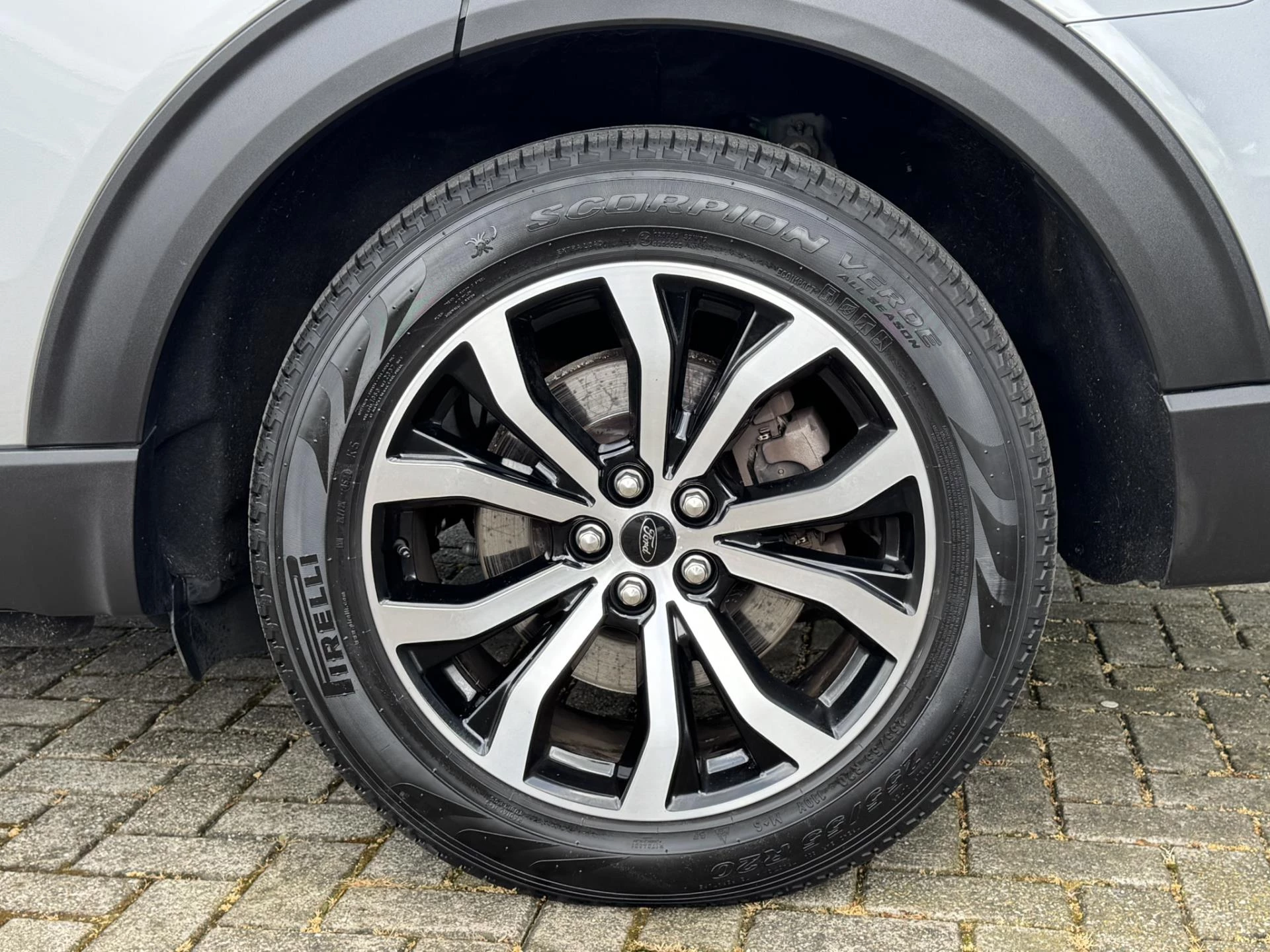 Hoofdafbeelding Ford Explorer