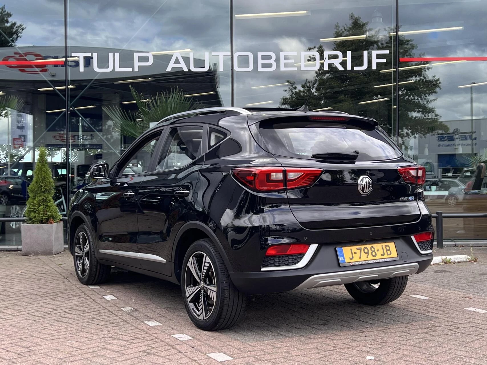 Hoofdafbeelding MG ZS EV