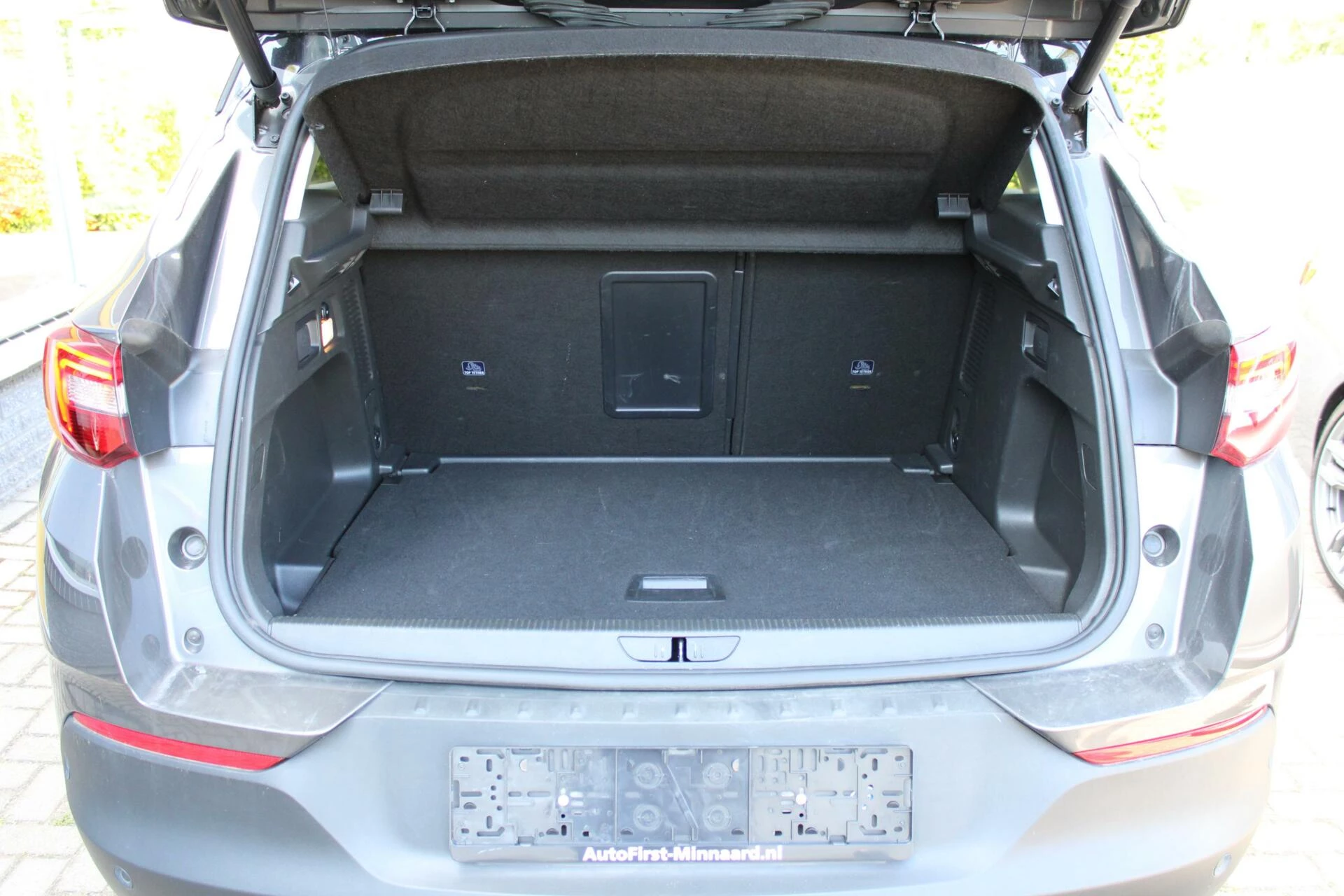 Hoofdafbeelding Opel Grandland X