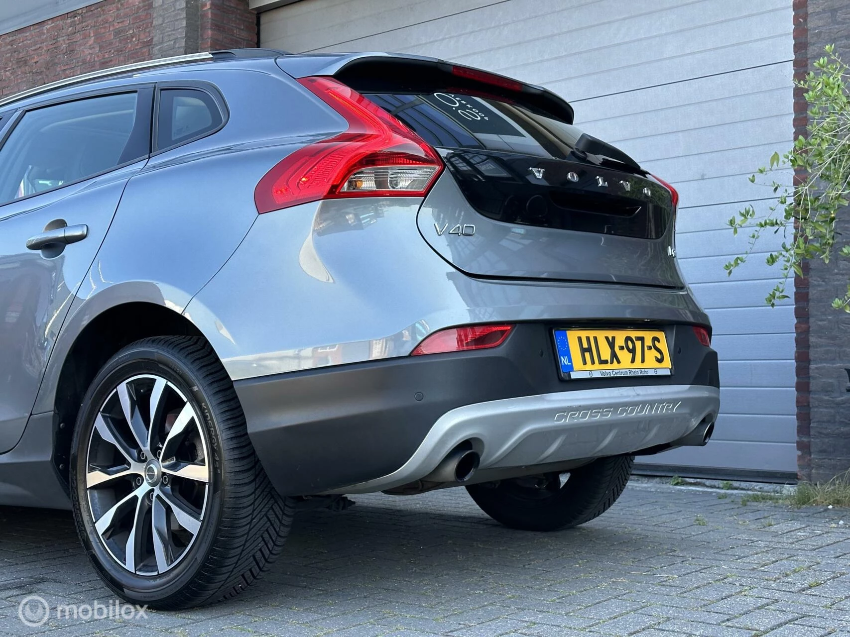 Hoofdafbeelding Volvo V40