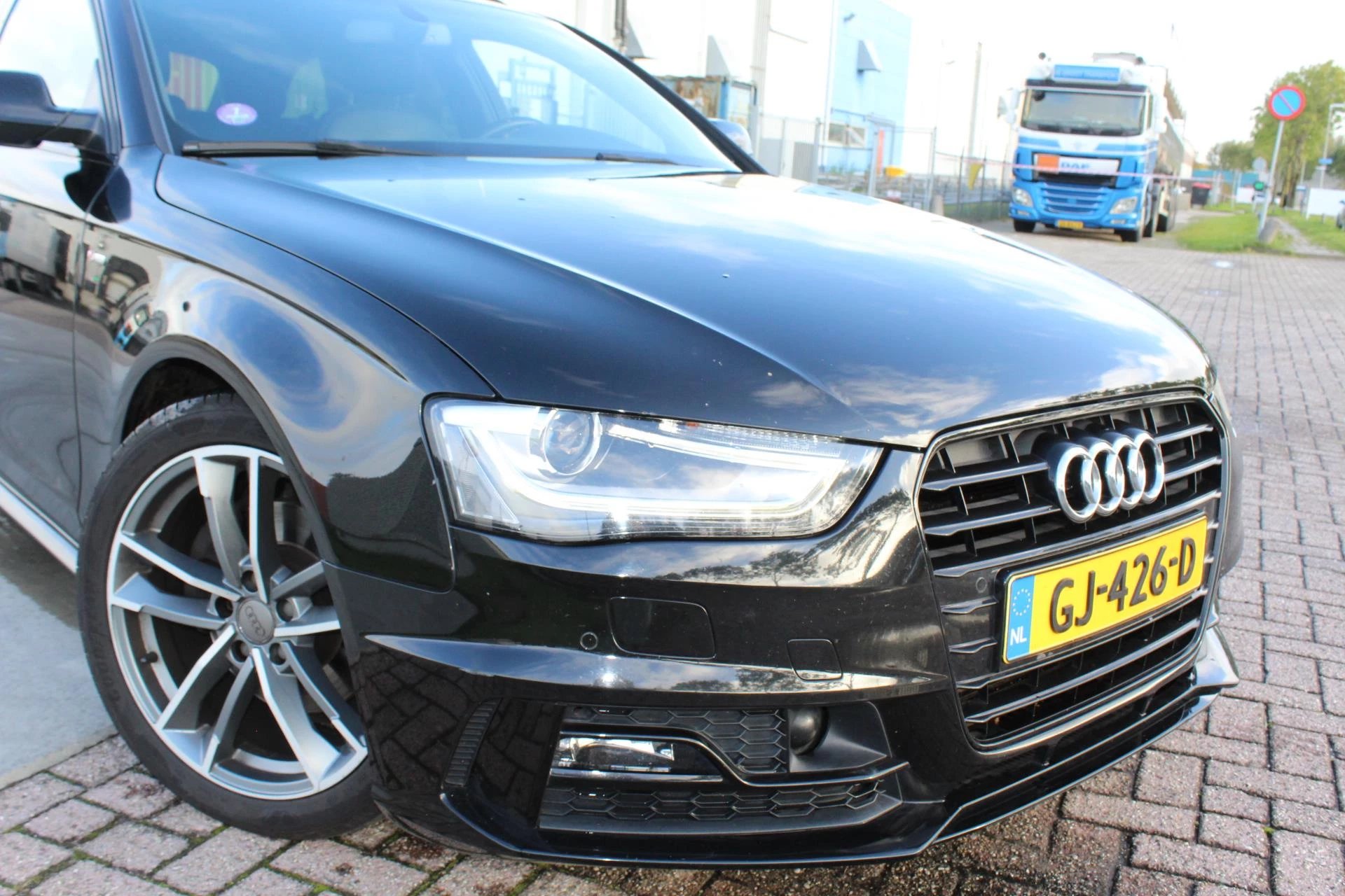 Hoofdafbeelding Audi A4