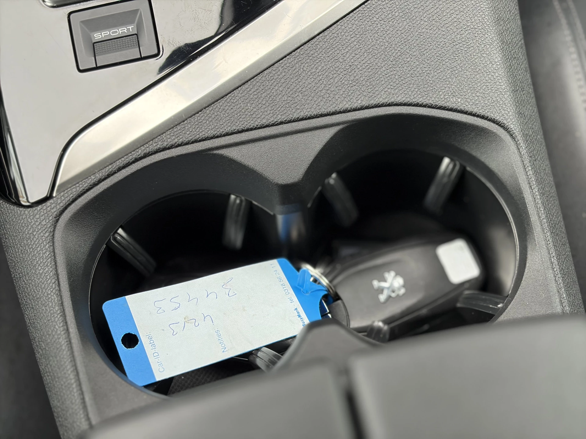 Hoofdafbeelding Peugeot 5008