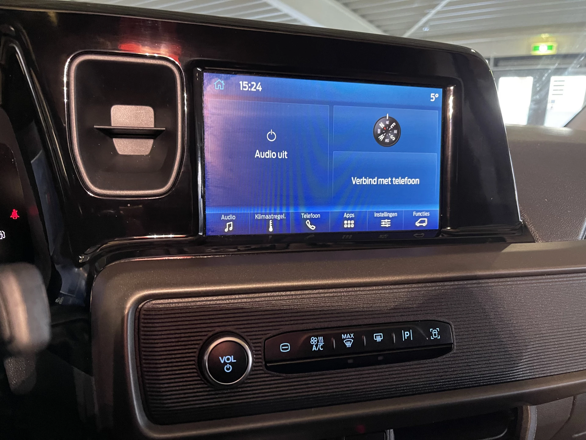 Hoofdafbeelding Ford Transit Courier