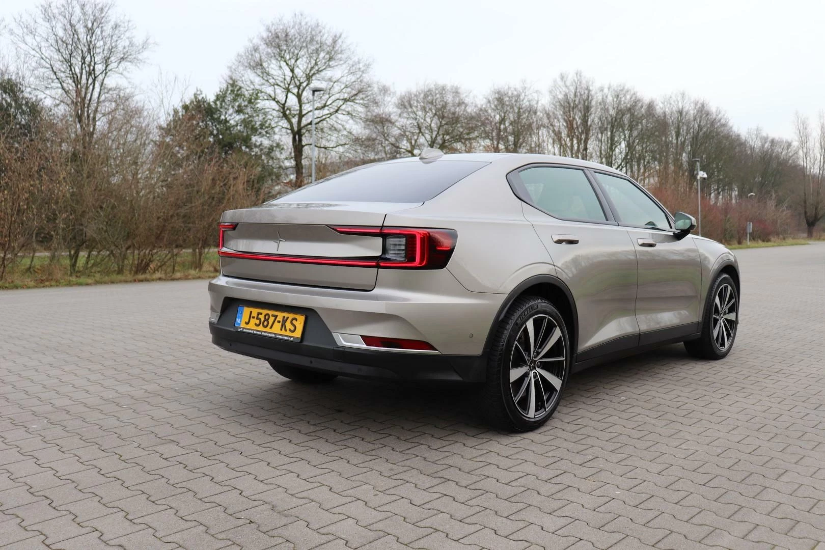 Hoofdafbeelding Polestar 2