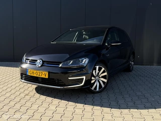 Volkswagen Golf 1.4 TSI GTE/Pano/Lede/Cam/ACC/Ambient/Vol!