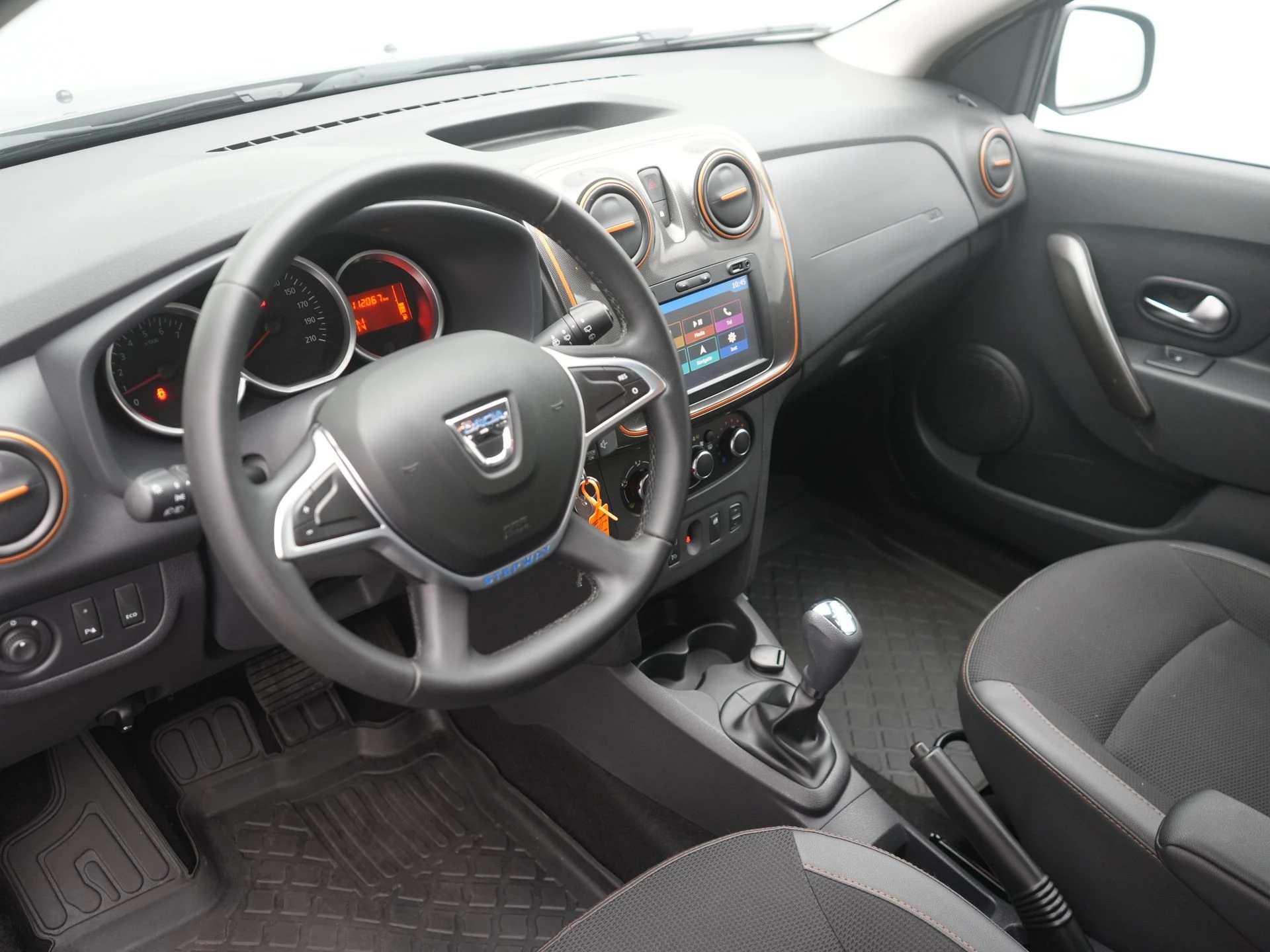 Hoofdafbeelding Dacia Logan