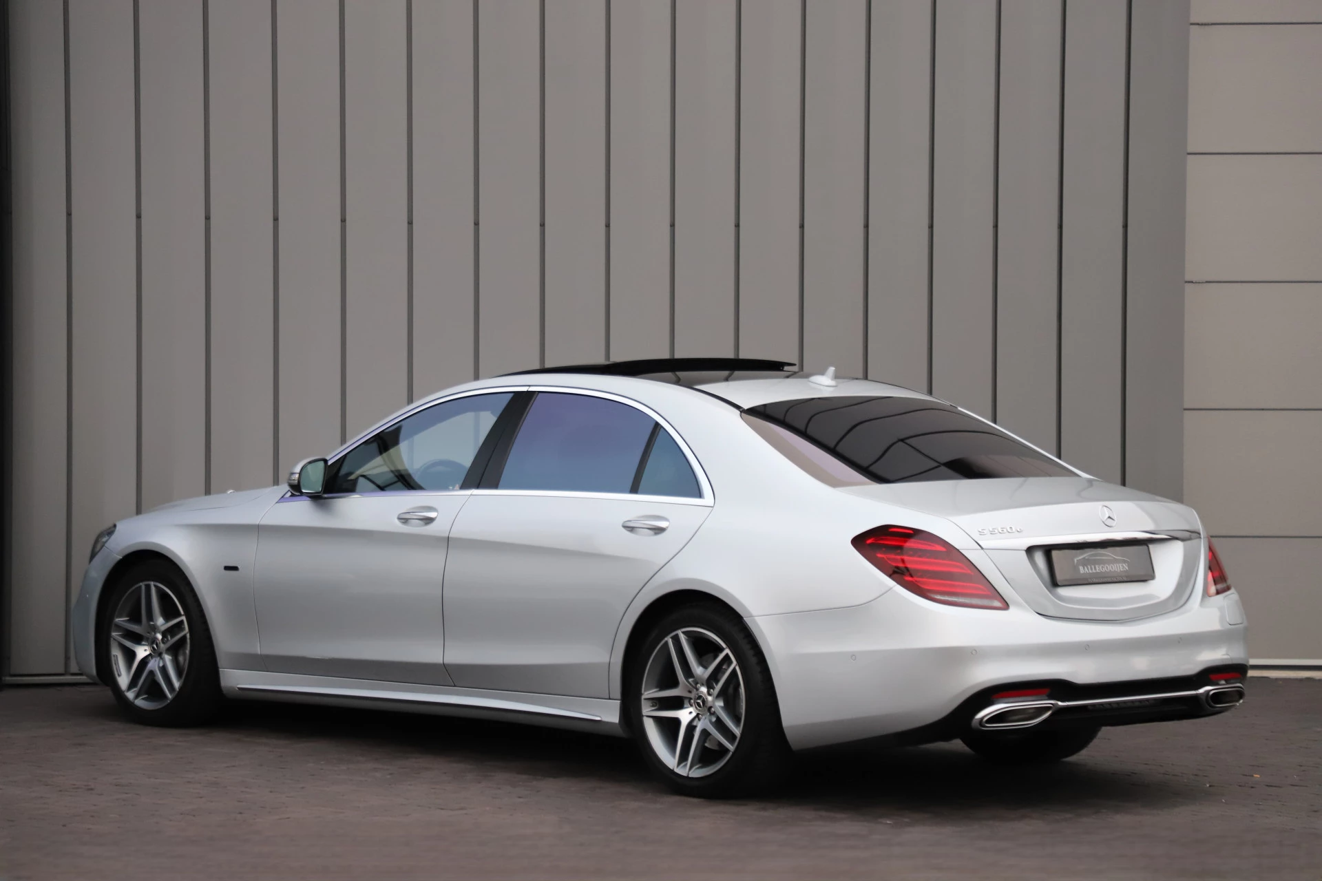 Hoofdafbeelding Mercedes-Benz S-Klasse