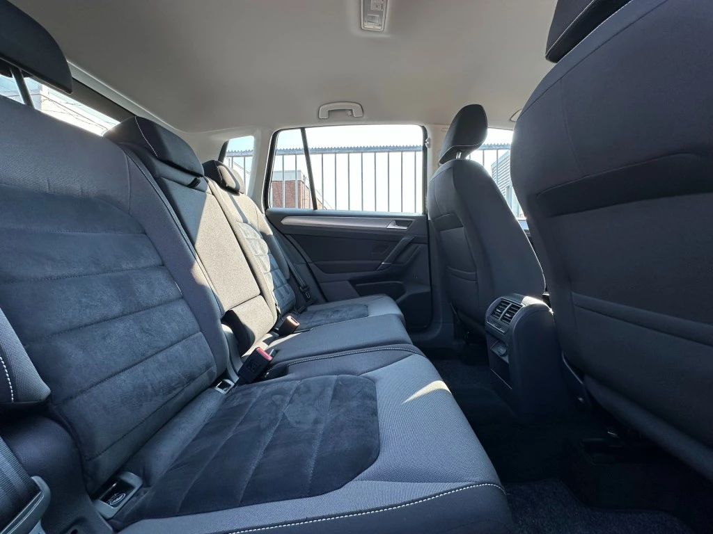 Hoofdafbeelding Volkswagen Golf Sportsvan