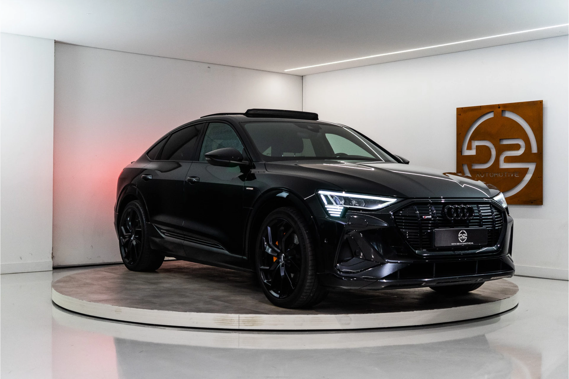 Hoofdafbeelding Audi e-tron