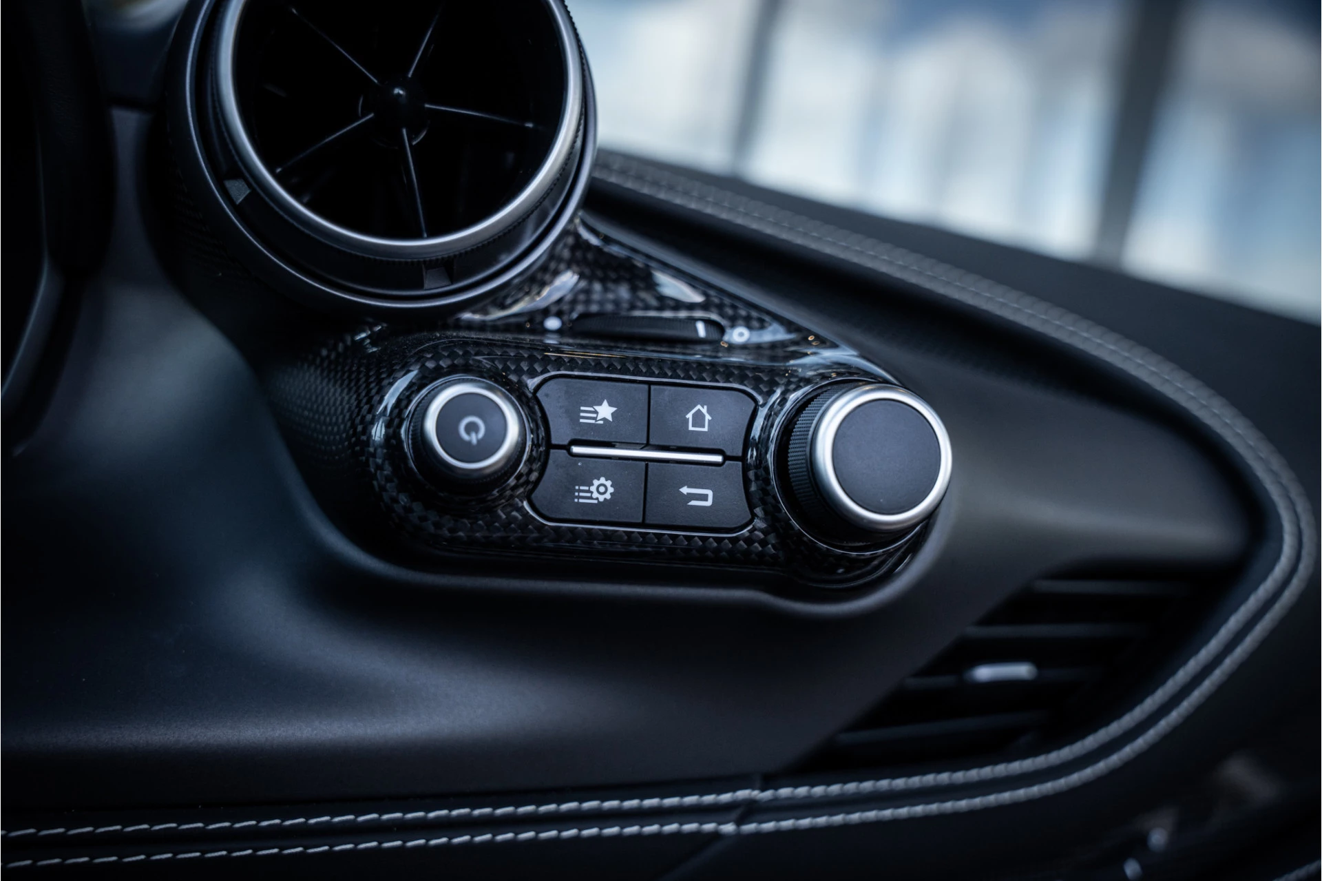 Hoofdafbeelding Ferrari F8 Spider