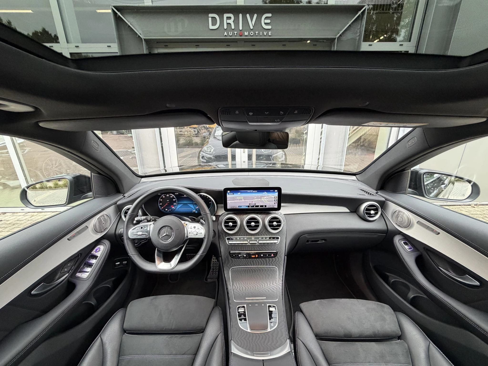 Hoofdafbeelding Mercedes-Benz GLC