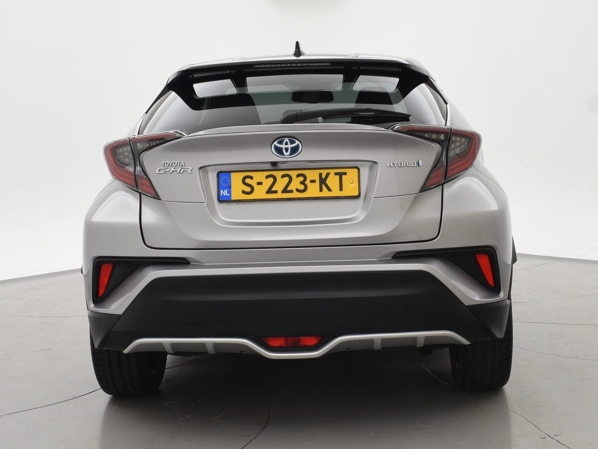Hoofdafbeelding Toyota C-HR