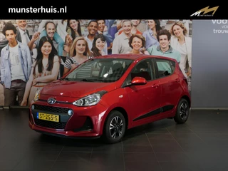 Hyundai i10 1.0i Comfort *1e eigenaar!* *Apple carplay & Android auto!* - Navi, cruise, bluetooth