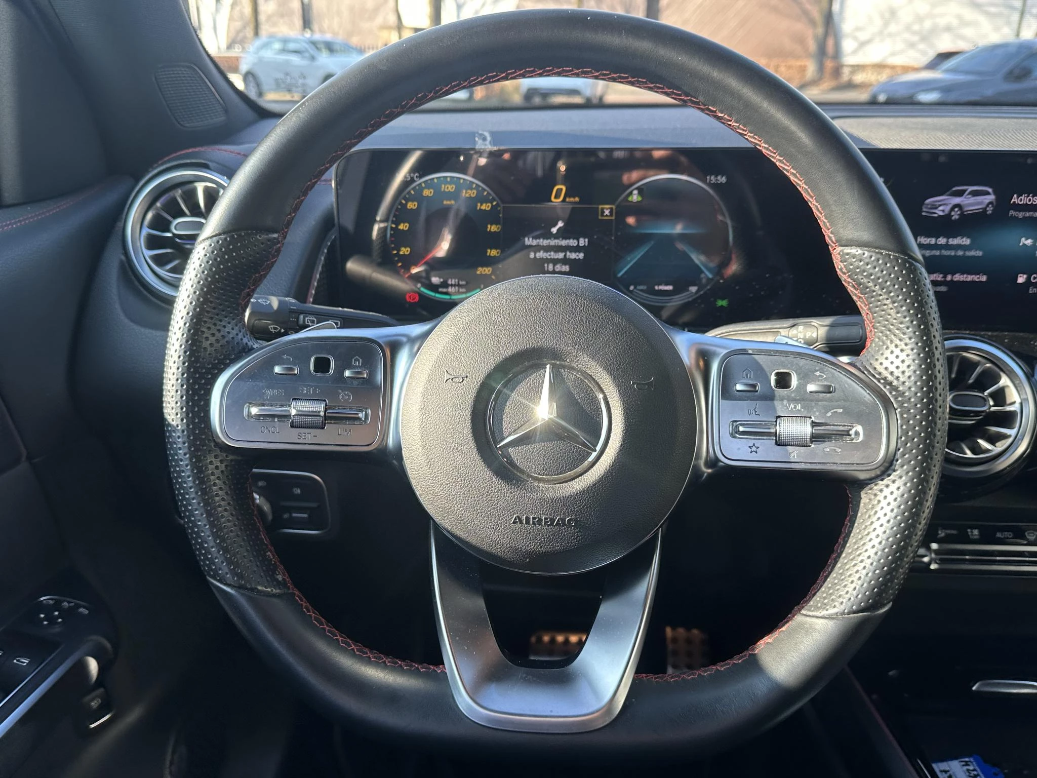 Hoofdafbeelding Mercedes-Benz EQB