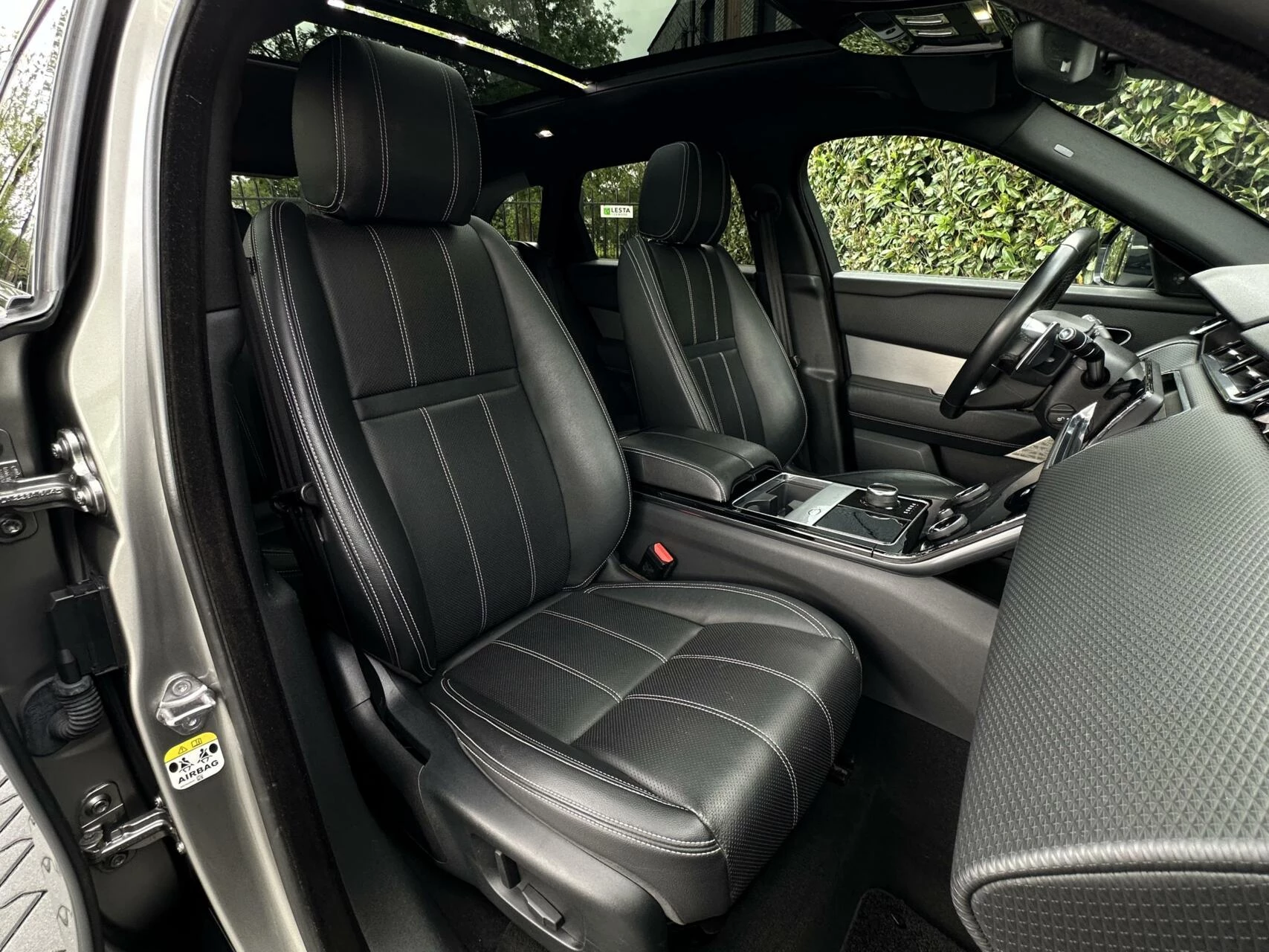 Hoofdafbeelding Land Rover Range Rover Velar