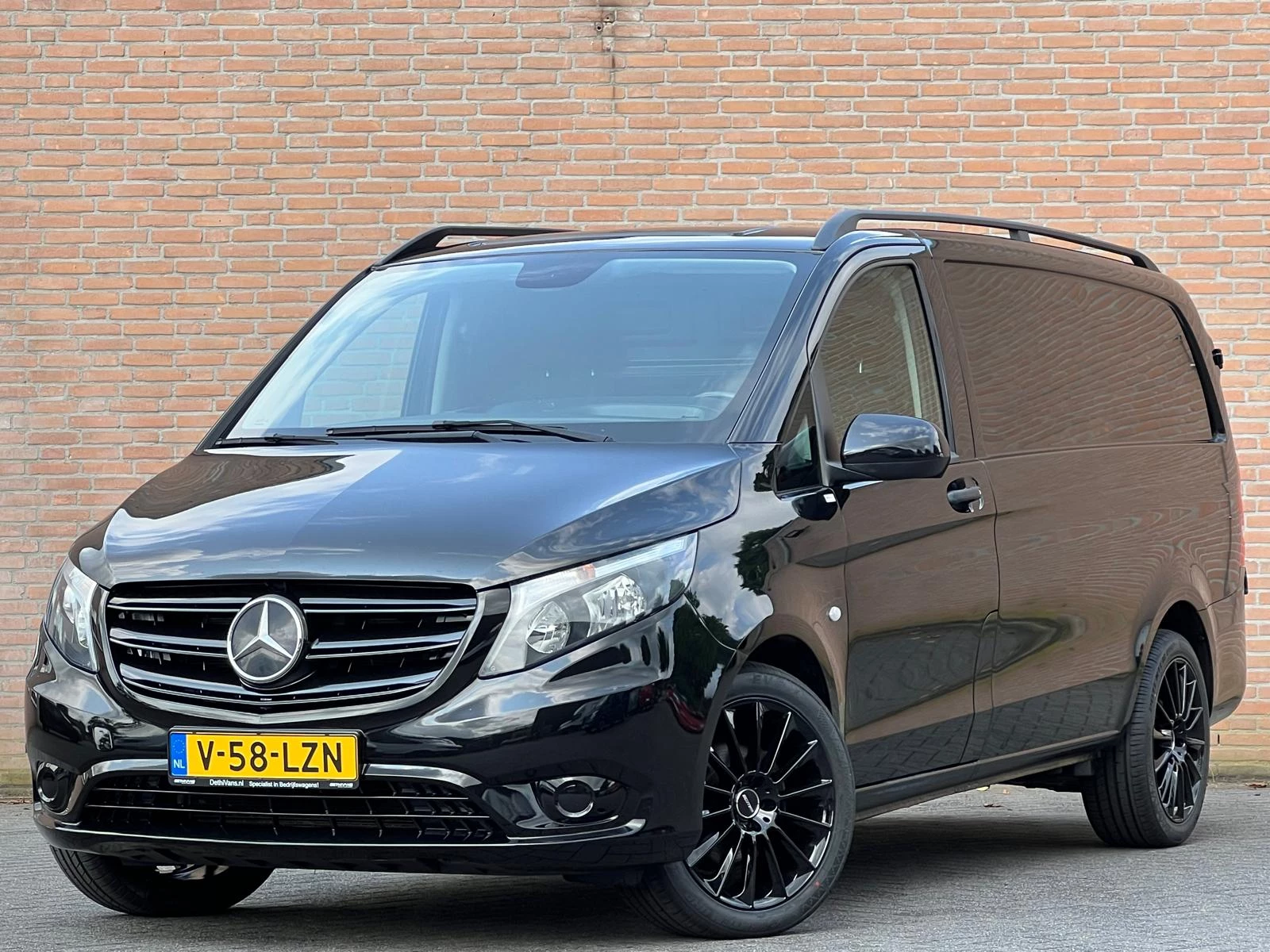 Hoofdafbeelding Mercedes-Benz Vito