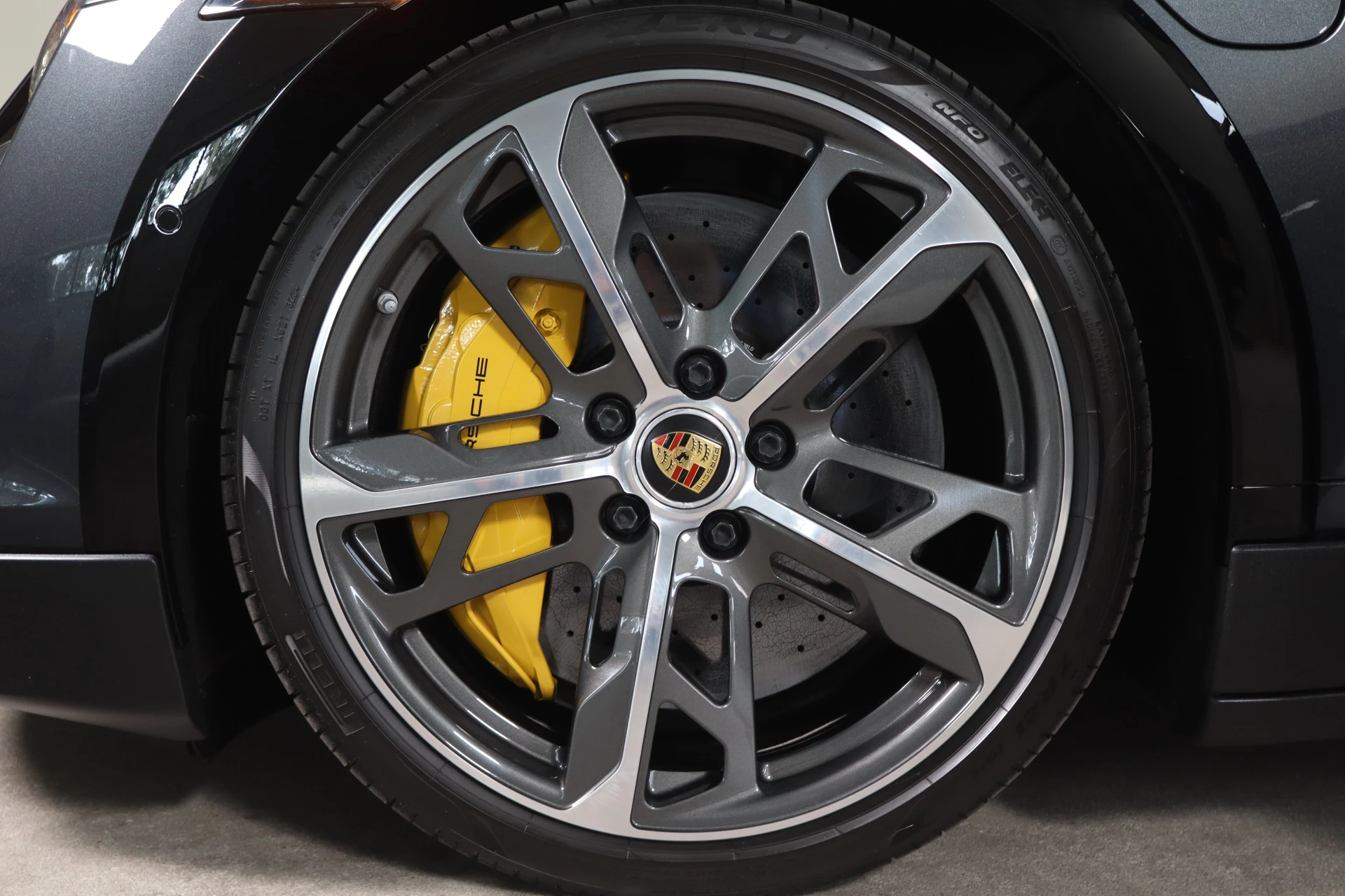 Hoofdafbeelding Porsche Taycan