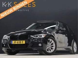 BMW 3 Serie Touring 320i M Sport AUT [SCHUIFKANTELDAK, VOL LEDER, M STUUR, FLIPPERS, ELEK KLEP, NAVIGATIE, PDC, NIEUWSTAAT]