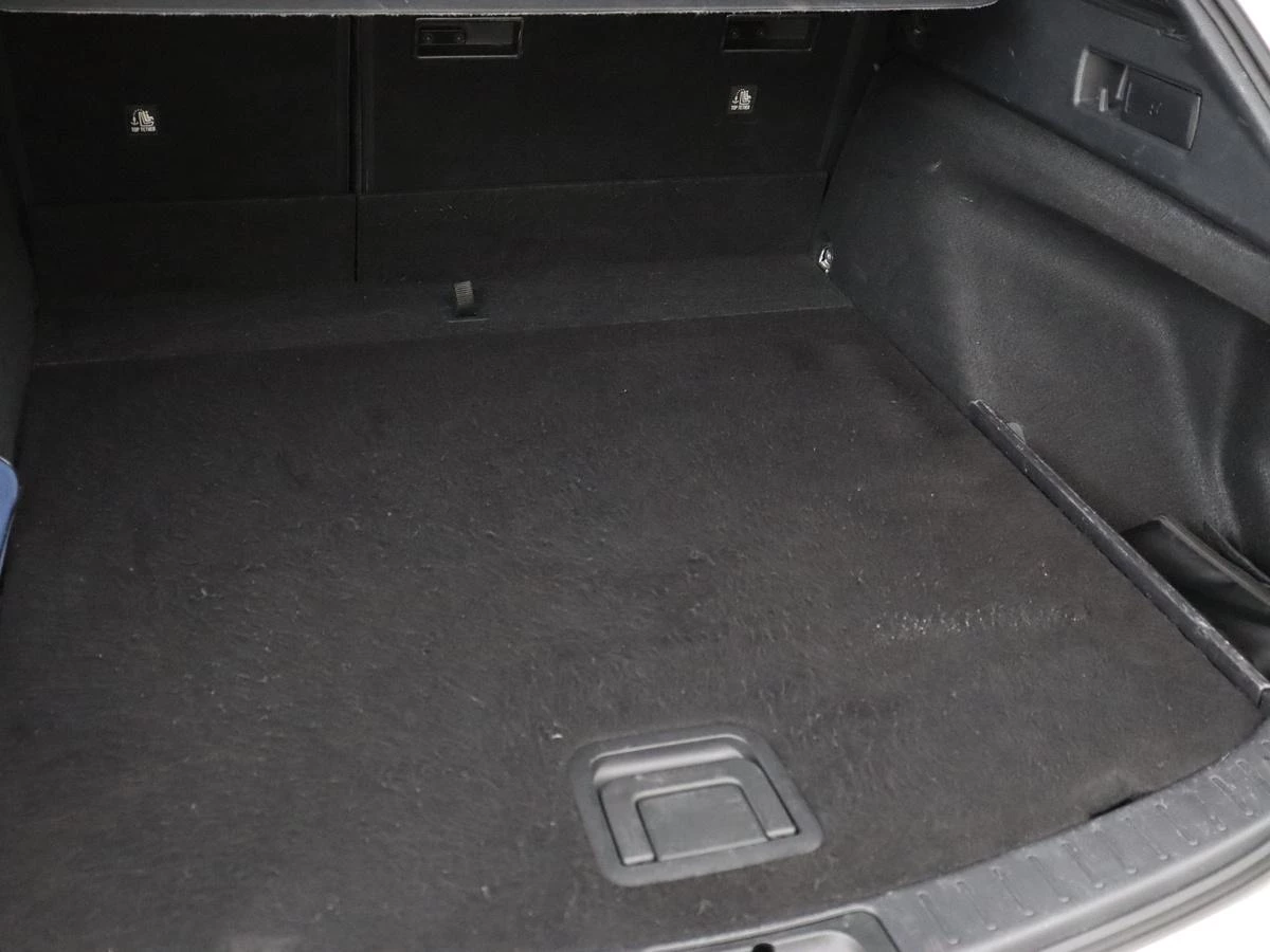 Hoofdafbeelding Toyota Corolla