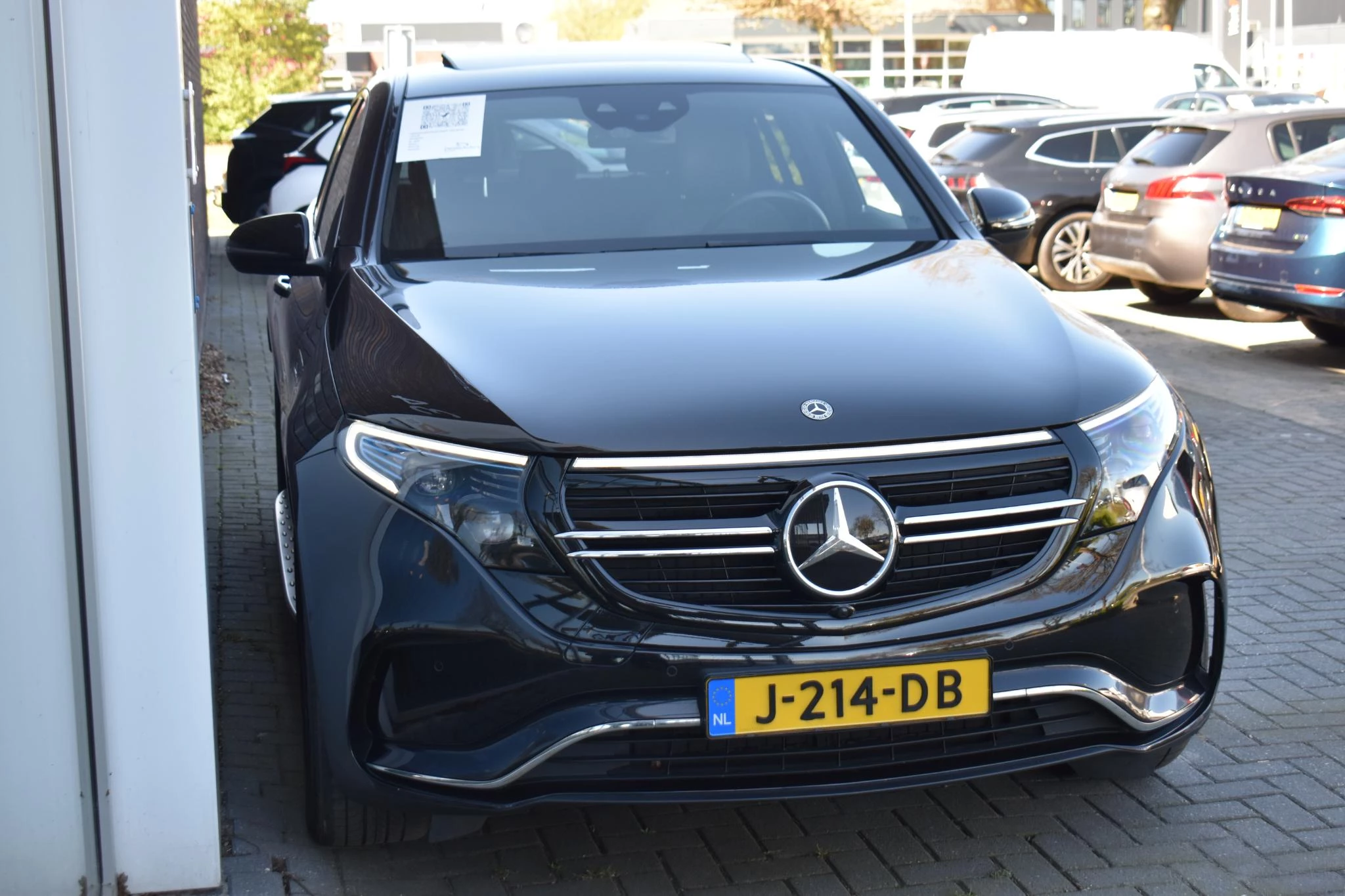Hoofdafbeelding Mercedes-Benz EQC