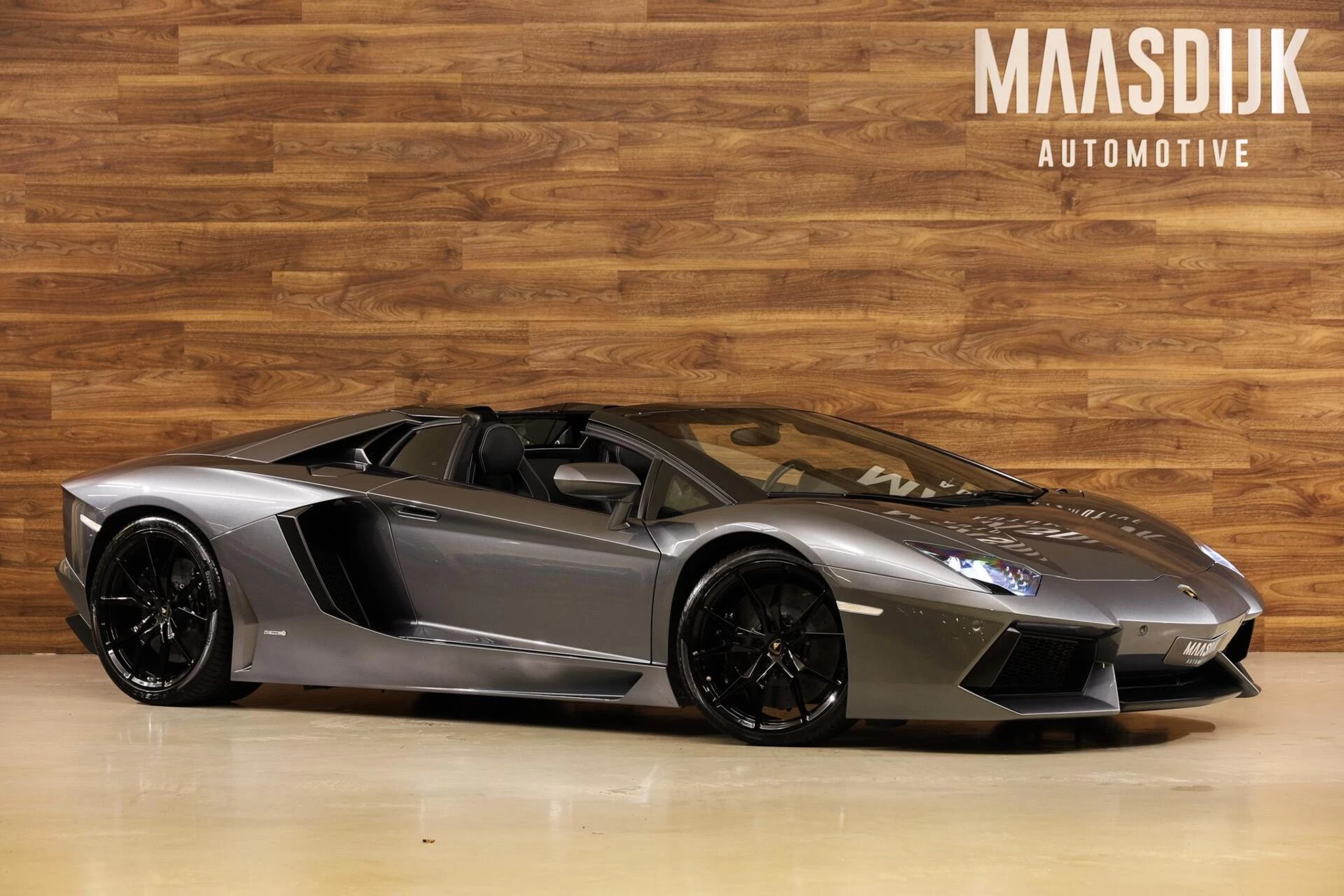 Hoofdafbeelding Lamborghini Aventador