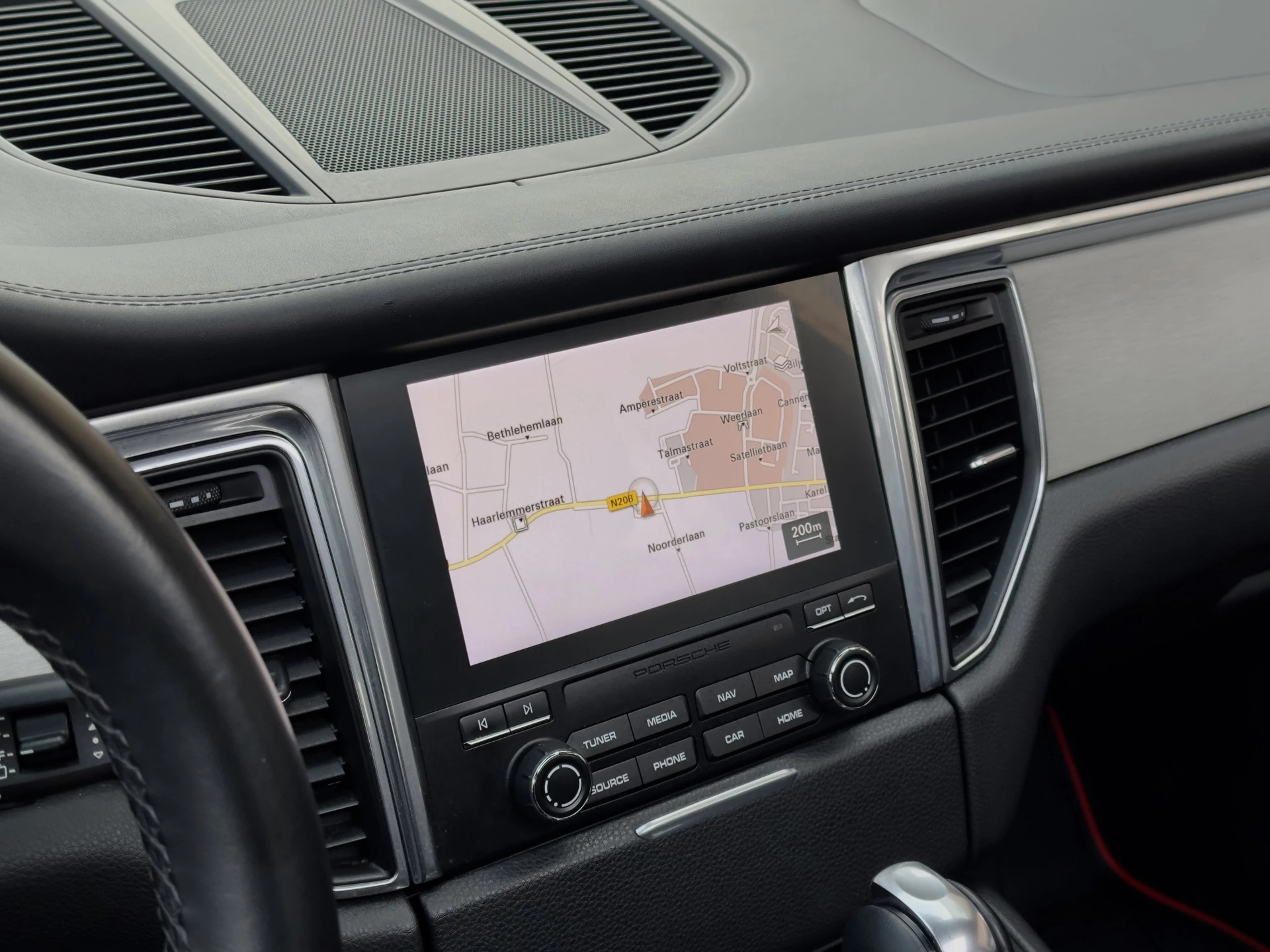 Hoofdafbeelding Porsche Macan