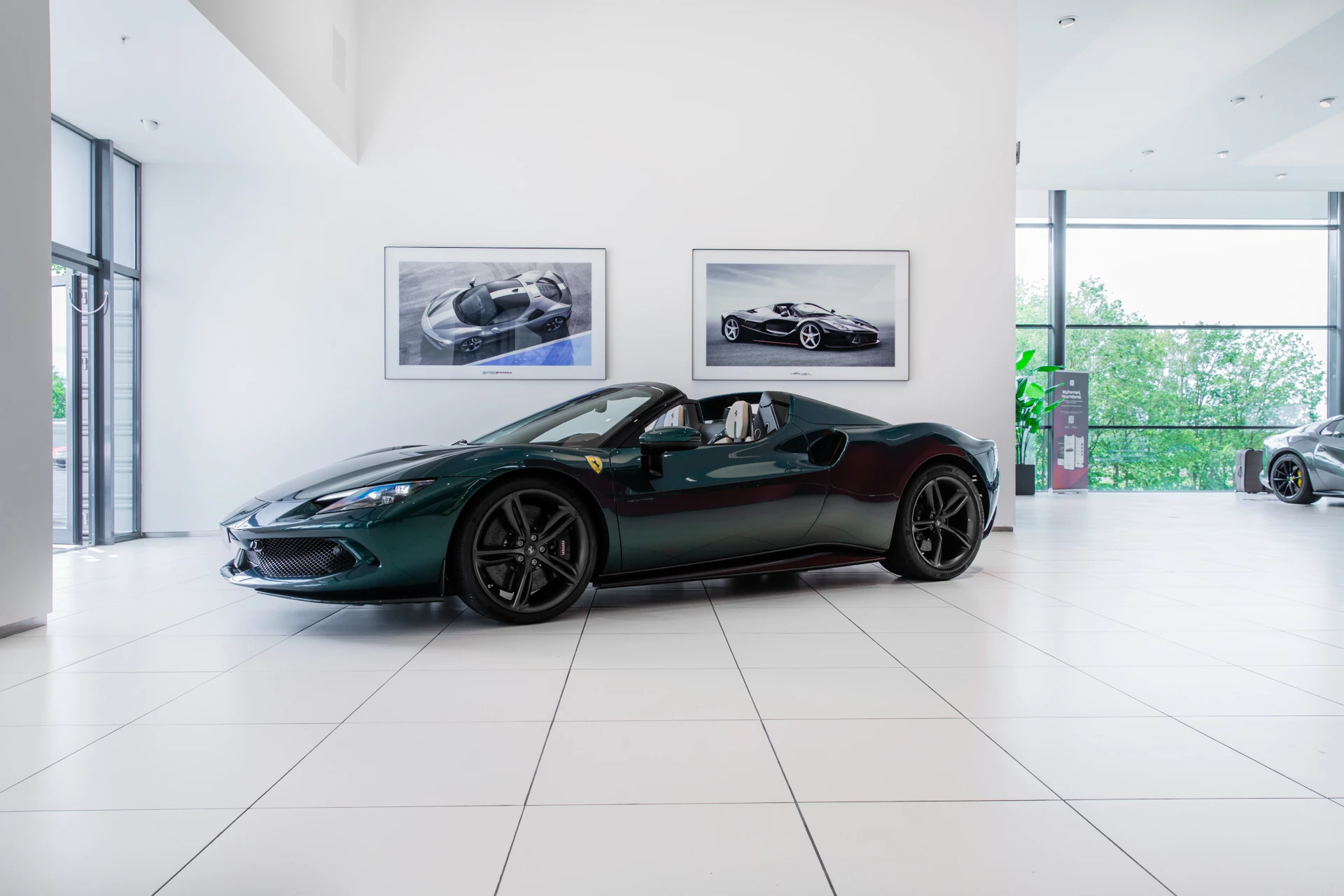 Hoofdafbeelding Ferrari 296