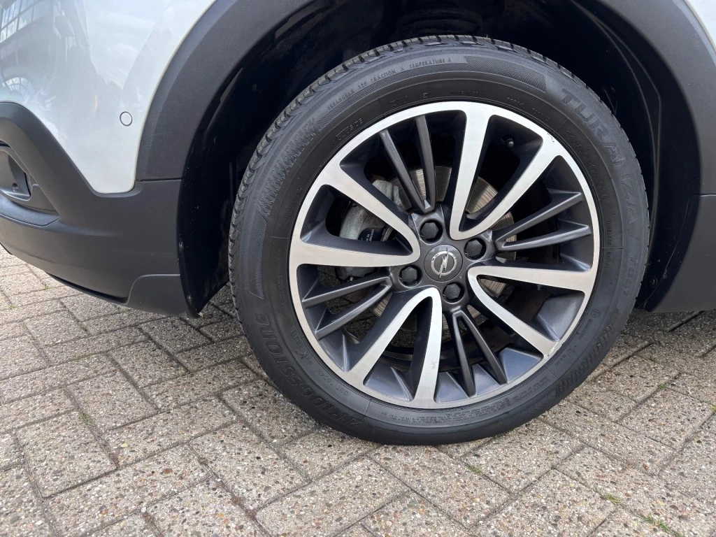Hoofdafbeelding Opel Crossland X