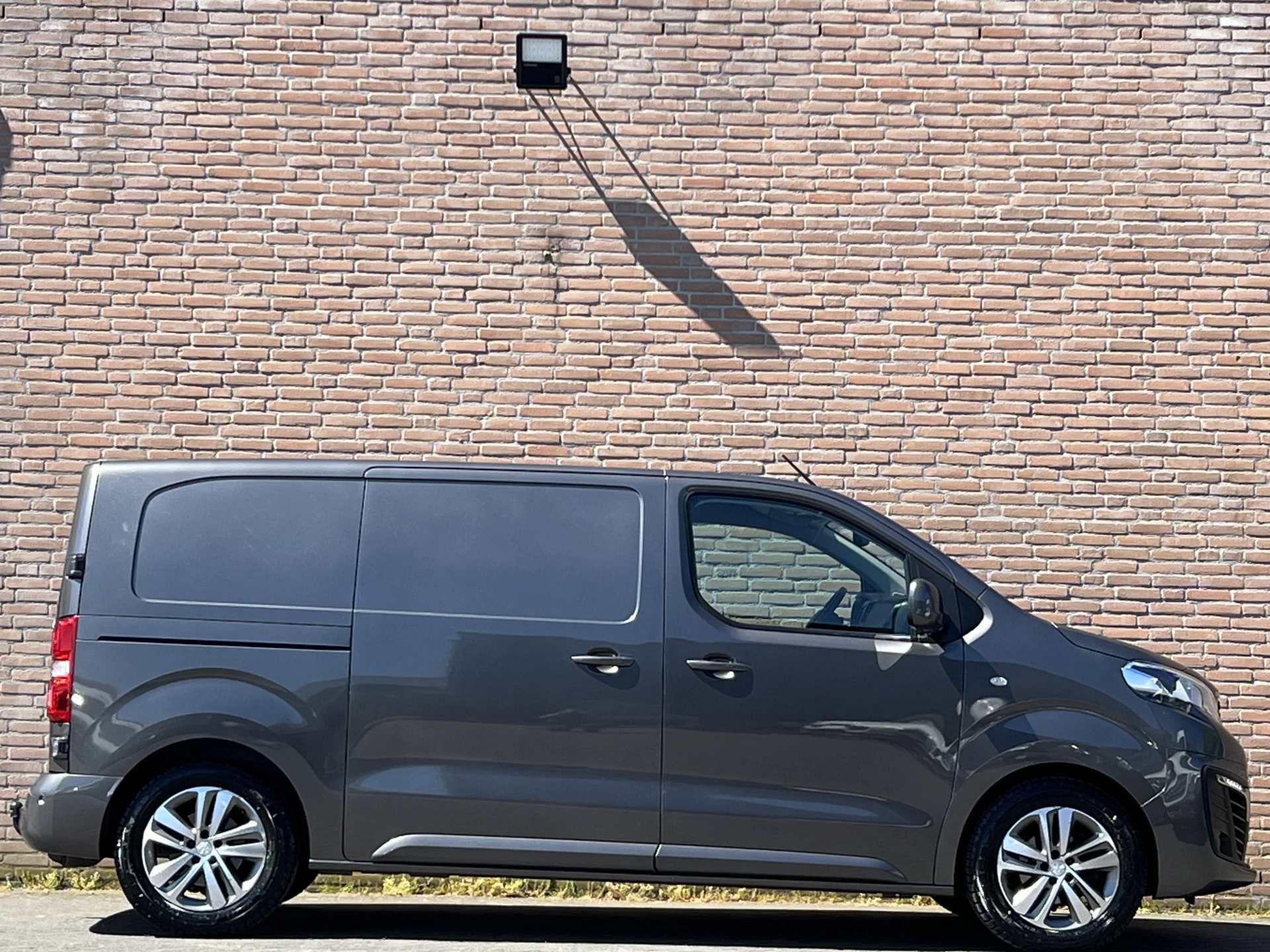 Hoofdafbeelding Peugeot Expert