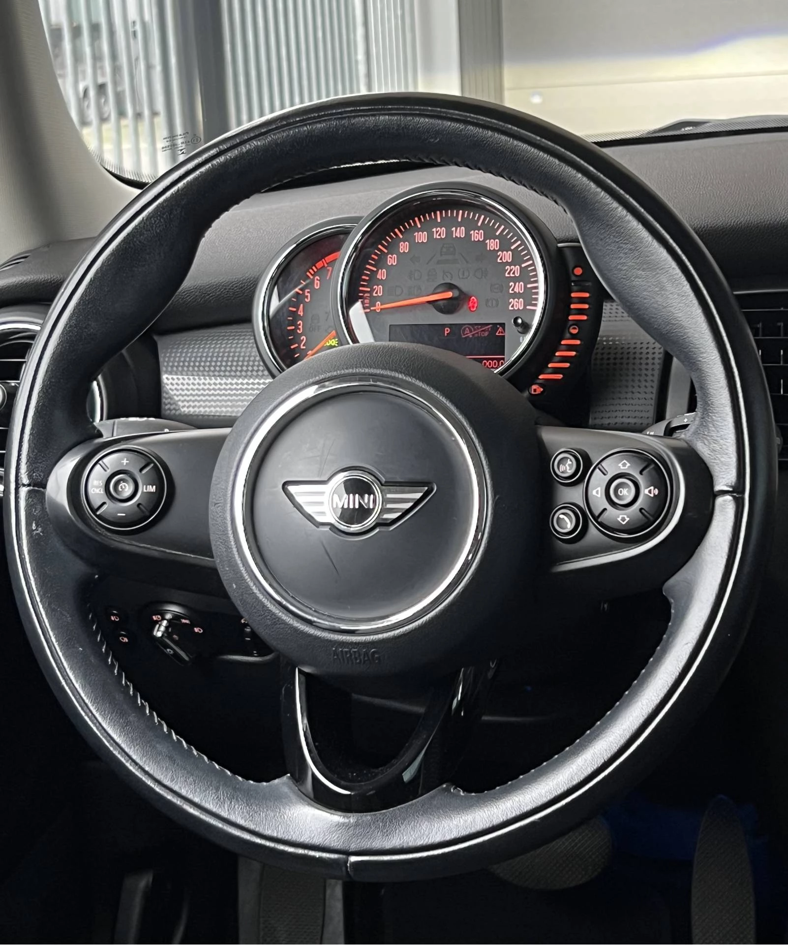 Hoofdafbeelding MINI Cooper