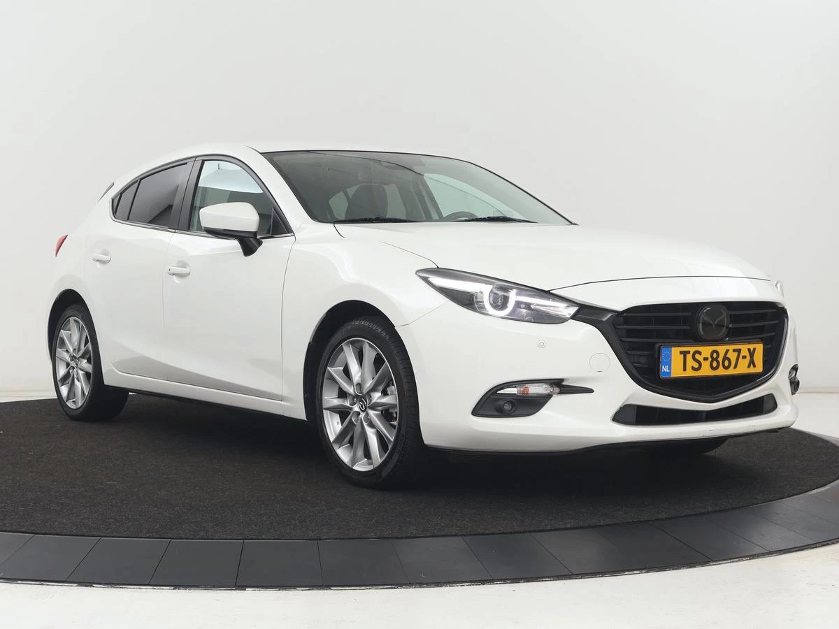 Hoofdafbeelding Mazda 3