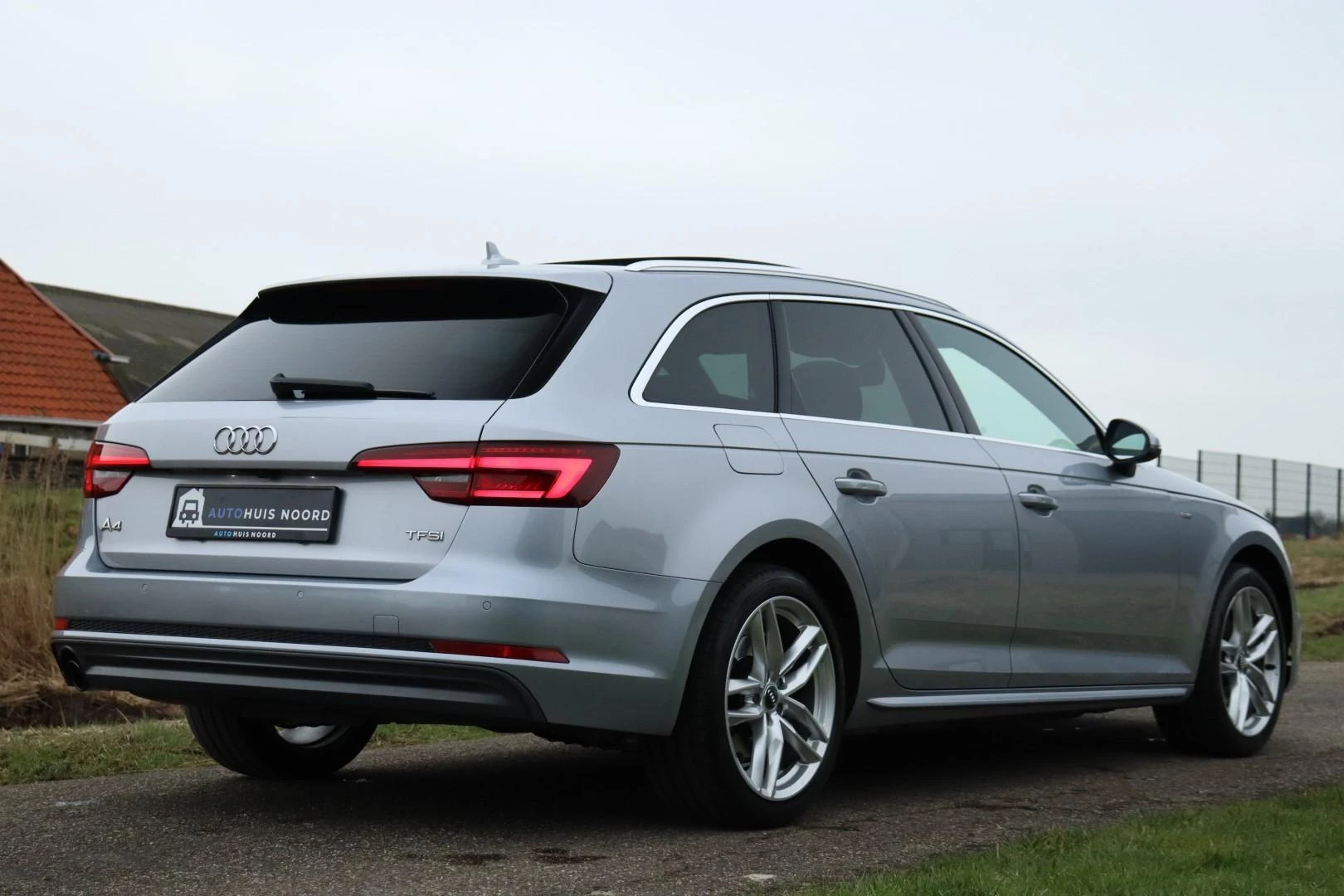 Hoofdafbeelding Audi A4