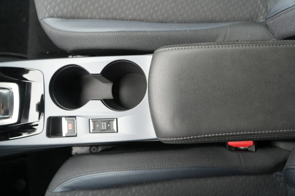 Hoofdafbeelding Peugeot e-2008