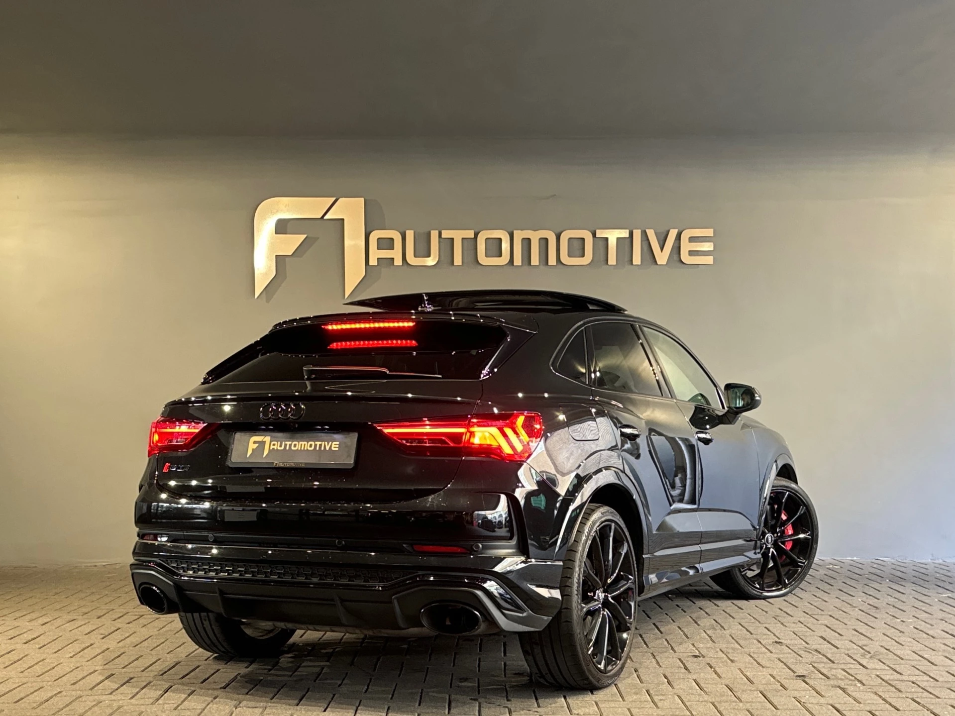 Hoofdafbeelding Audi RSQ3