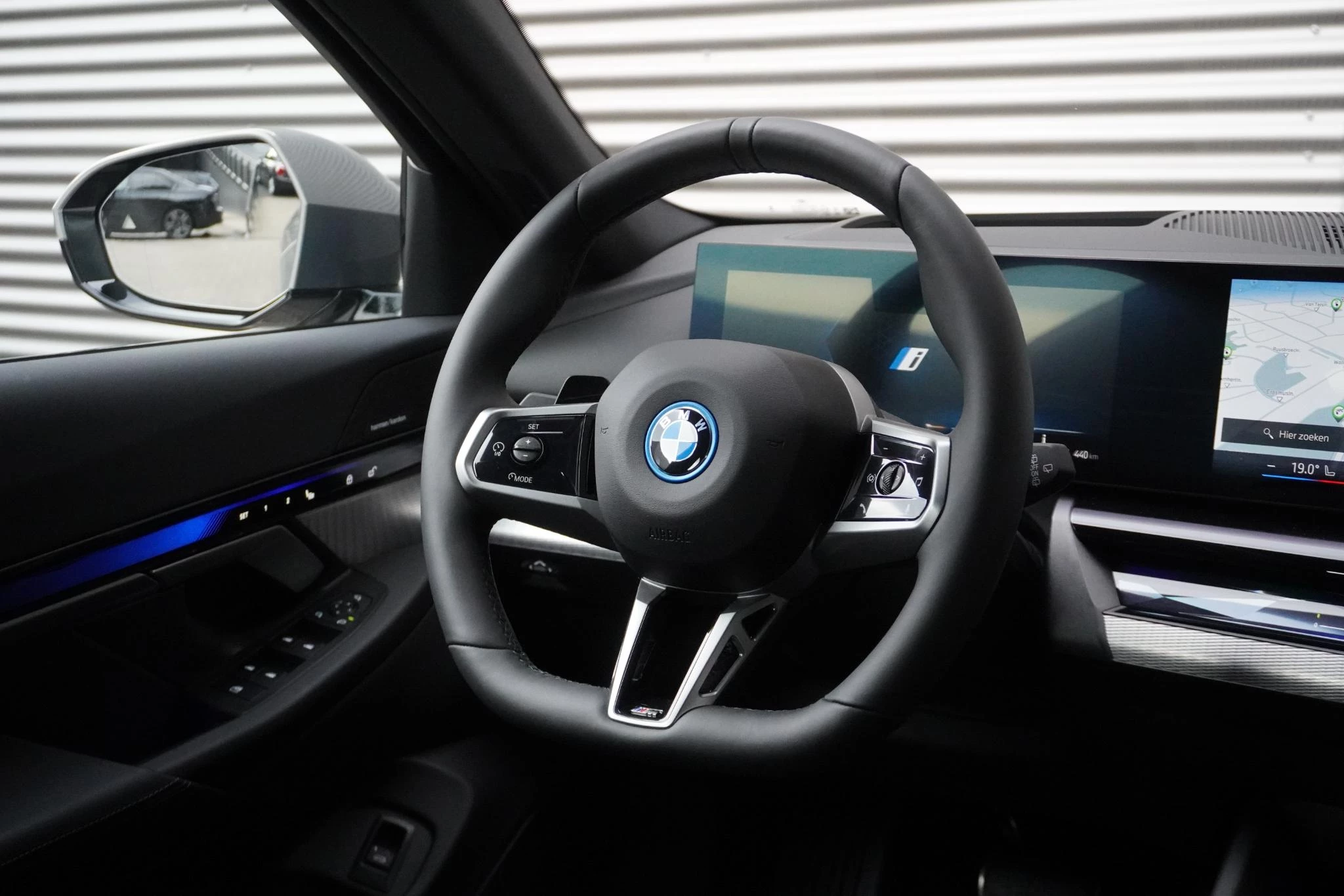 Hoofdafbeelding BMW i5