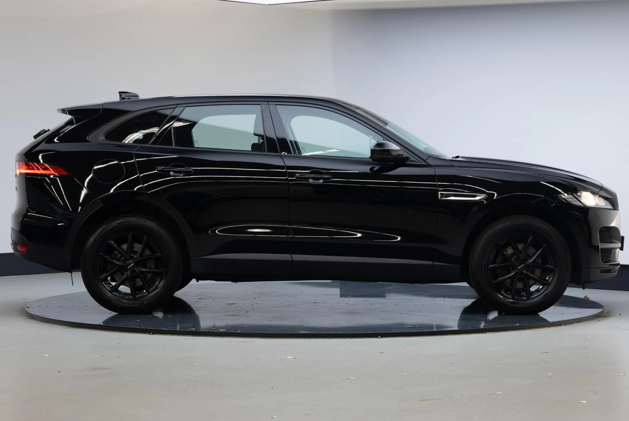 Hoofdafbeelding Jaguar F-PACE