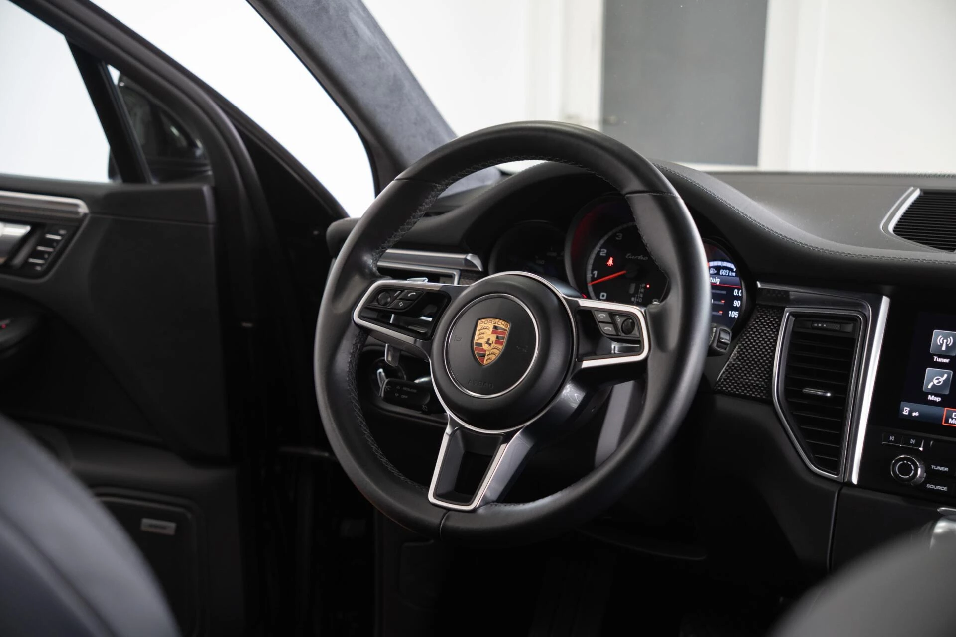 Hoofdafbeelding Porsche Macan