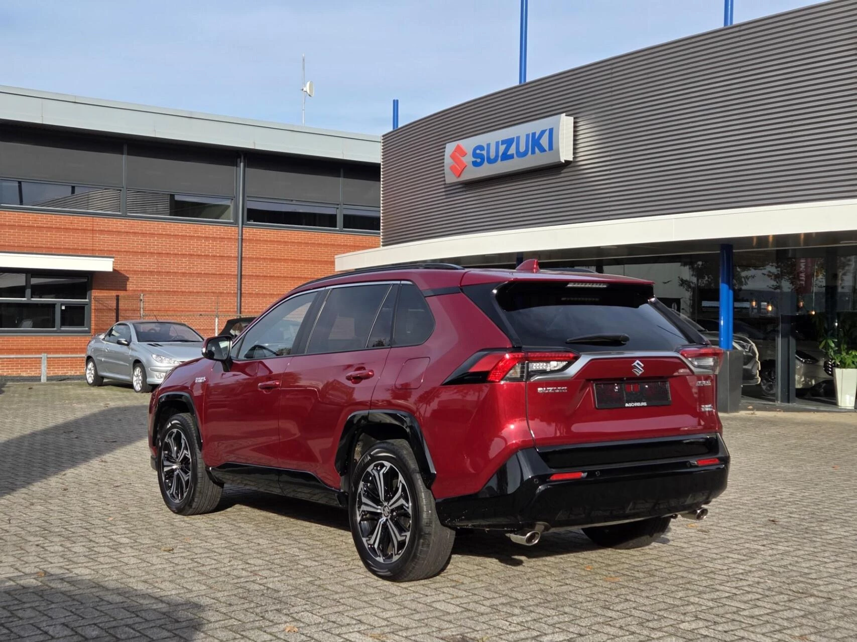 Hoofdafbeelding Suzuki Across